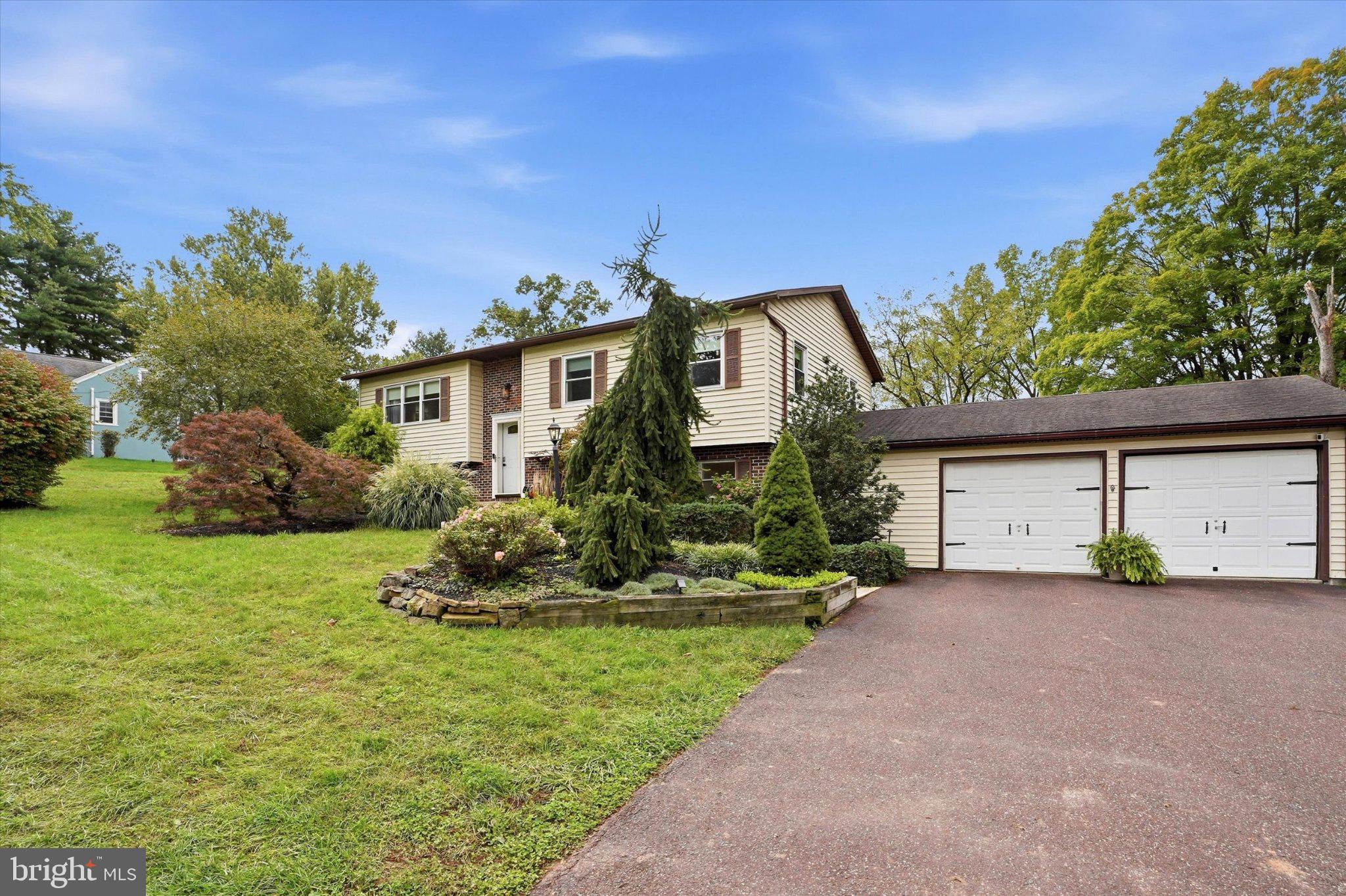 1484 SUMNEYTOWN PIKE