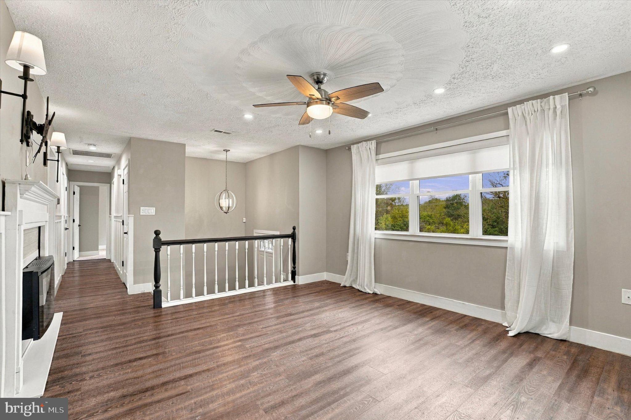 1484 SUMNEYTOWN PIKE