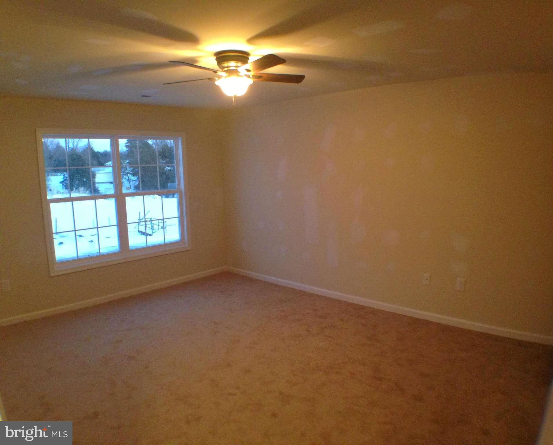 THE TOWNES AT OAKHURST - Residential