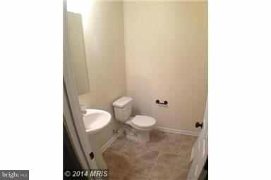 THE TOWNES AT OAKHURST - Residential