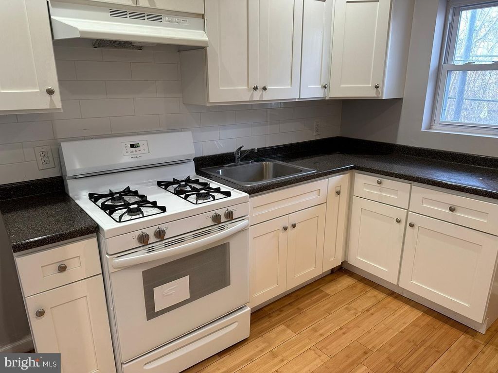 Photo of 524 N Paxon Street, PHILADELPHIA, PA 19131 (MLS # PAPH2575406)