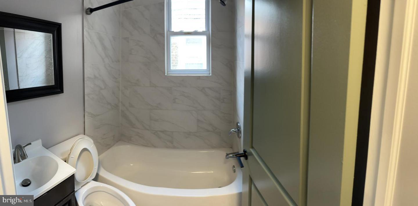 MILL CREEK - Residential