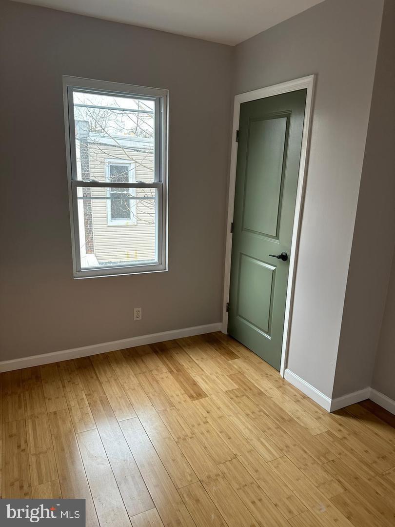 MILL CREEK - Residential