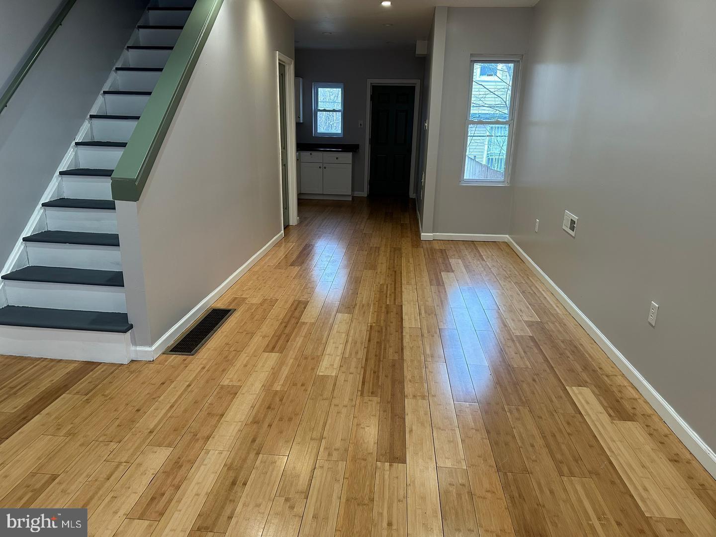 MILL CREEK - Residential