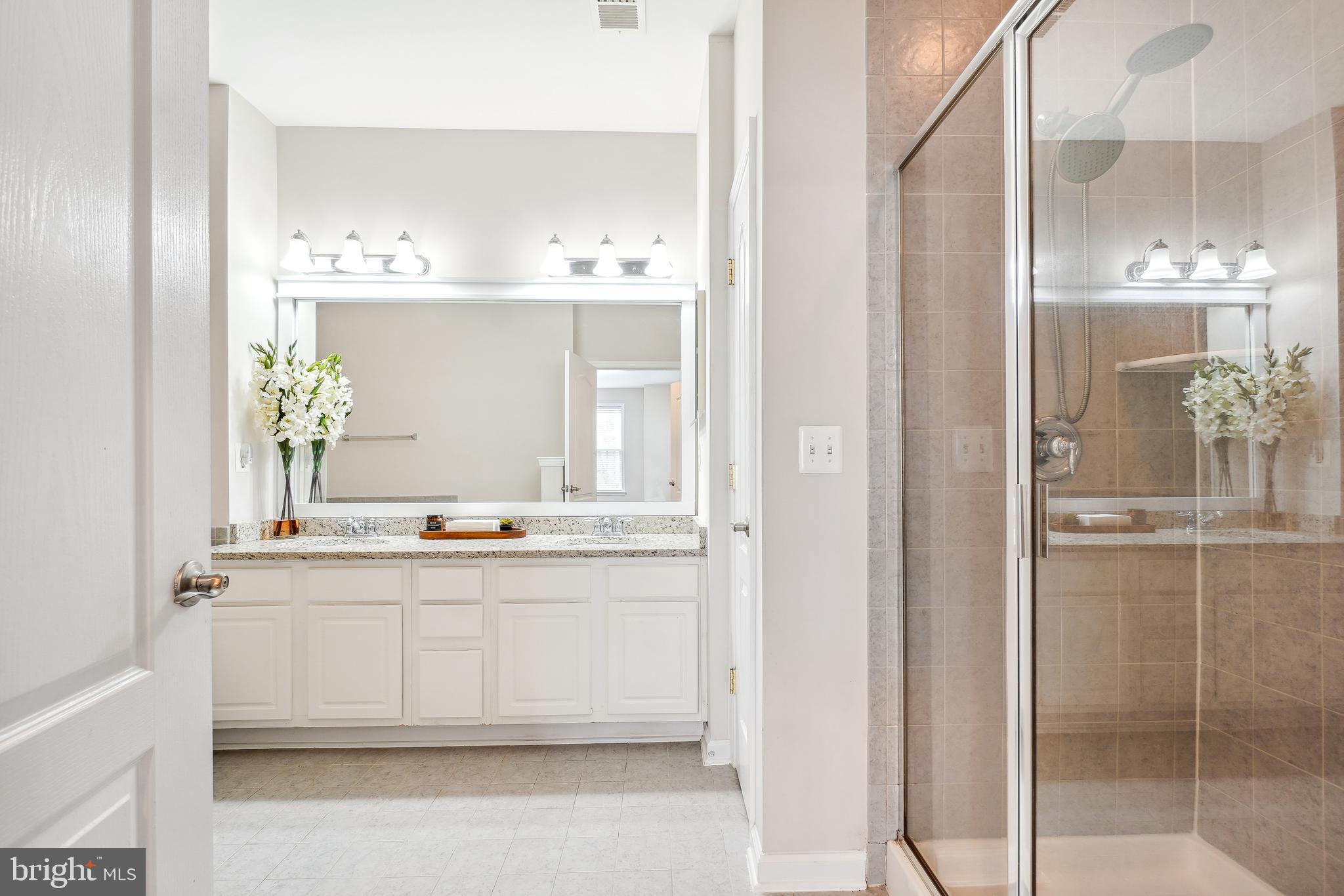 BELMONT BAY - Residential