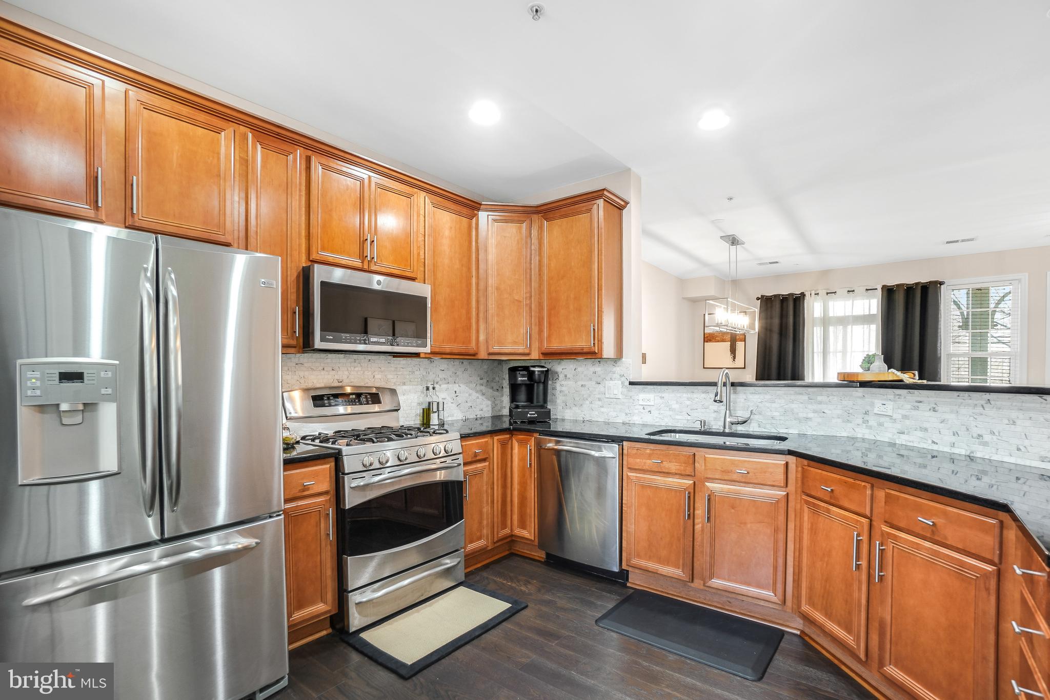 BELMONT BAY - Residential