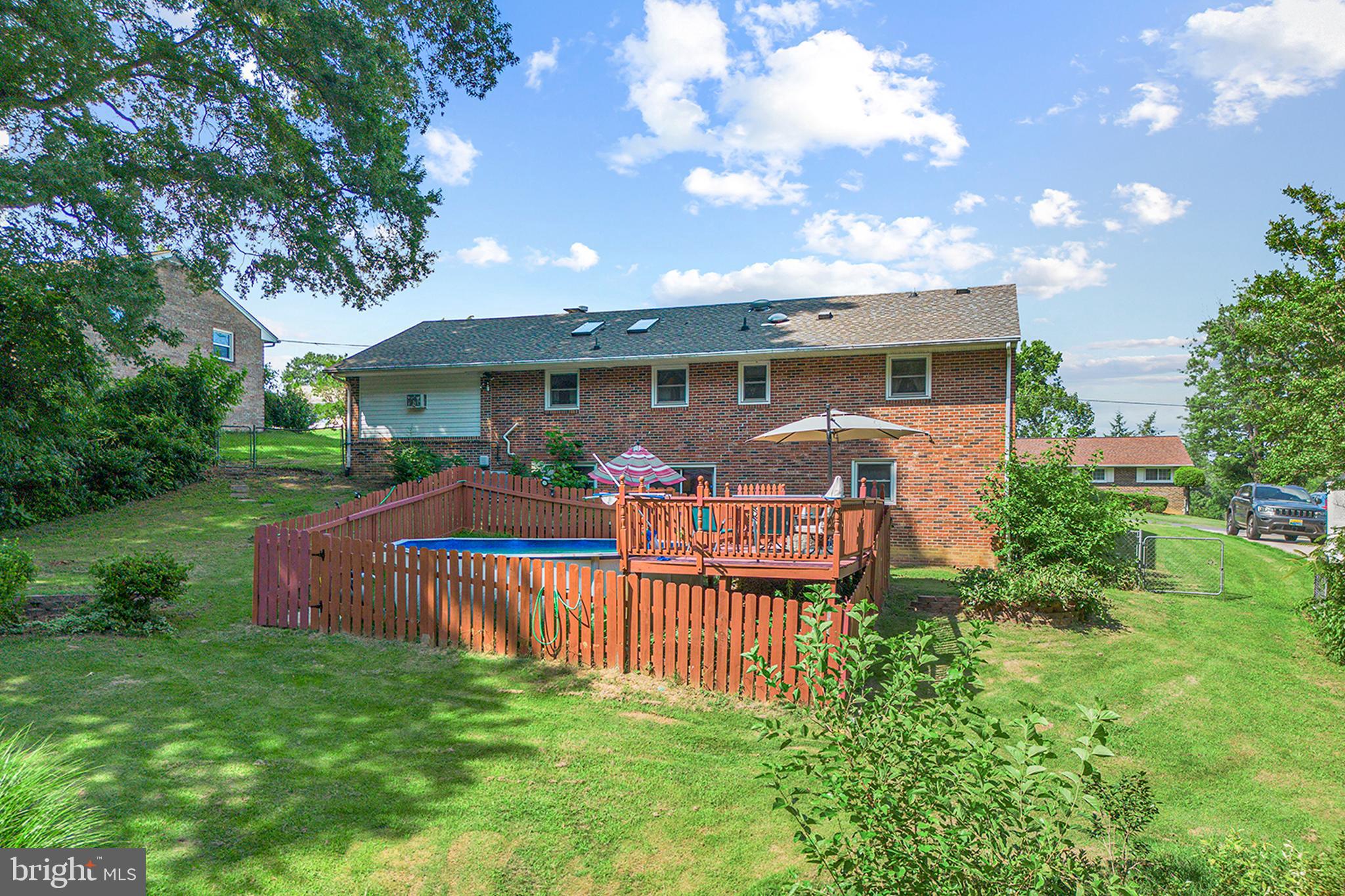 MT. PLEASANT ESTATES - Residential