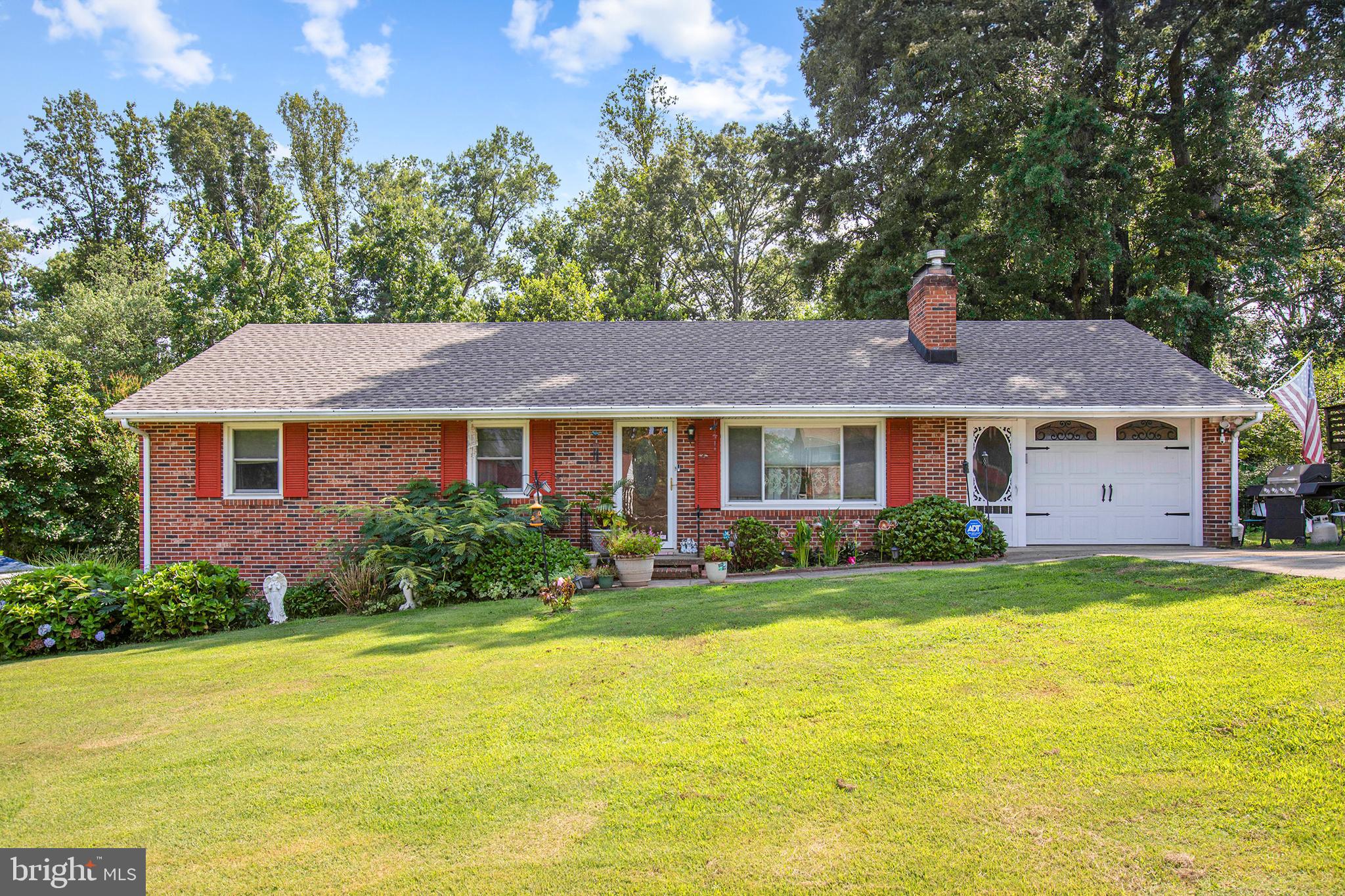 MT. PLEASANT ESTATES - Residential