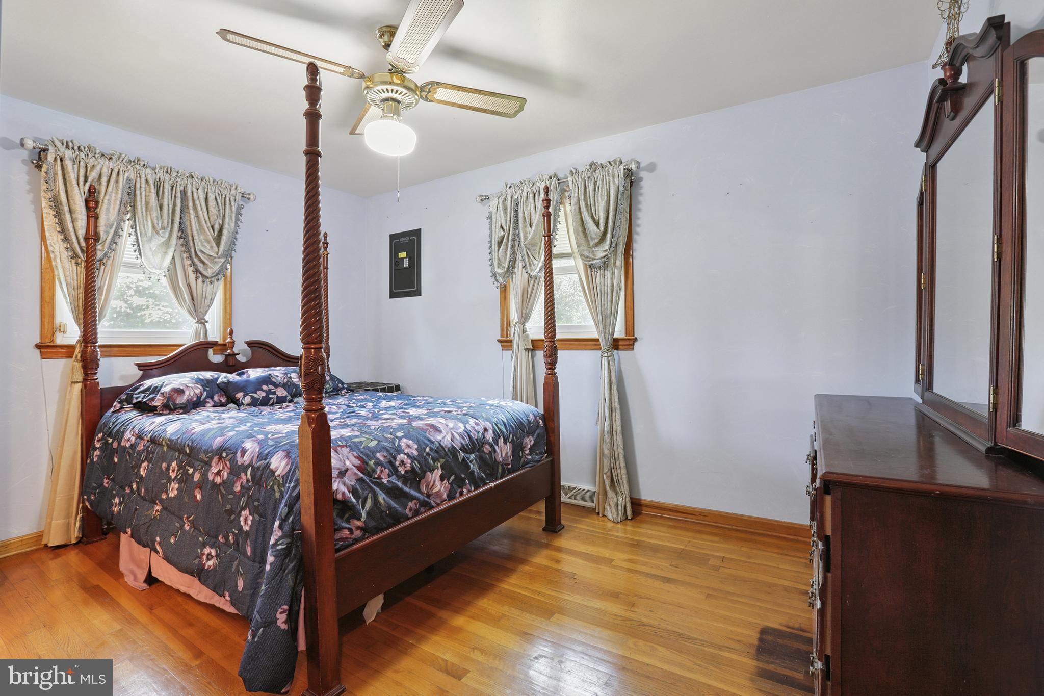 MT. PLEASANT ESTATES - Residential