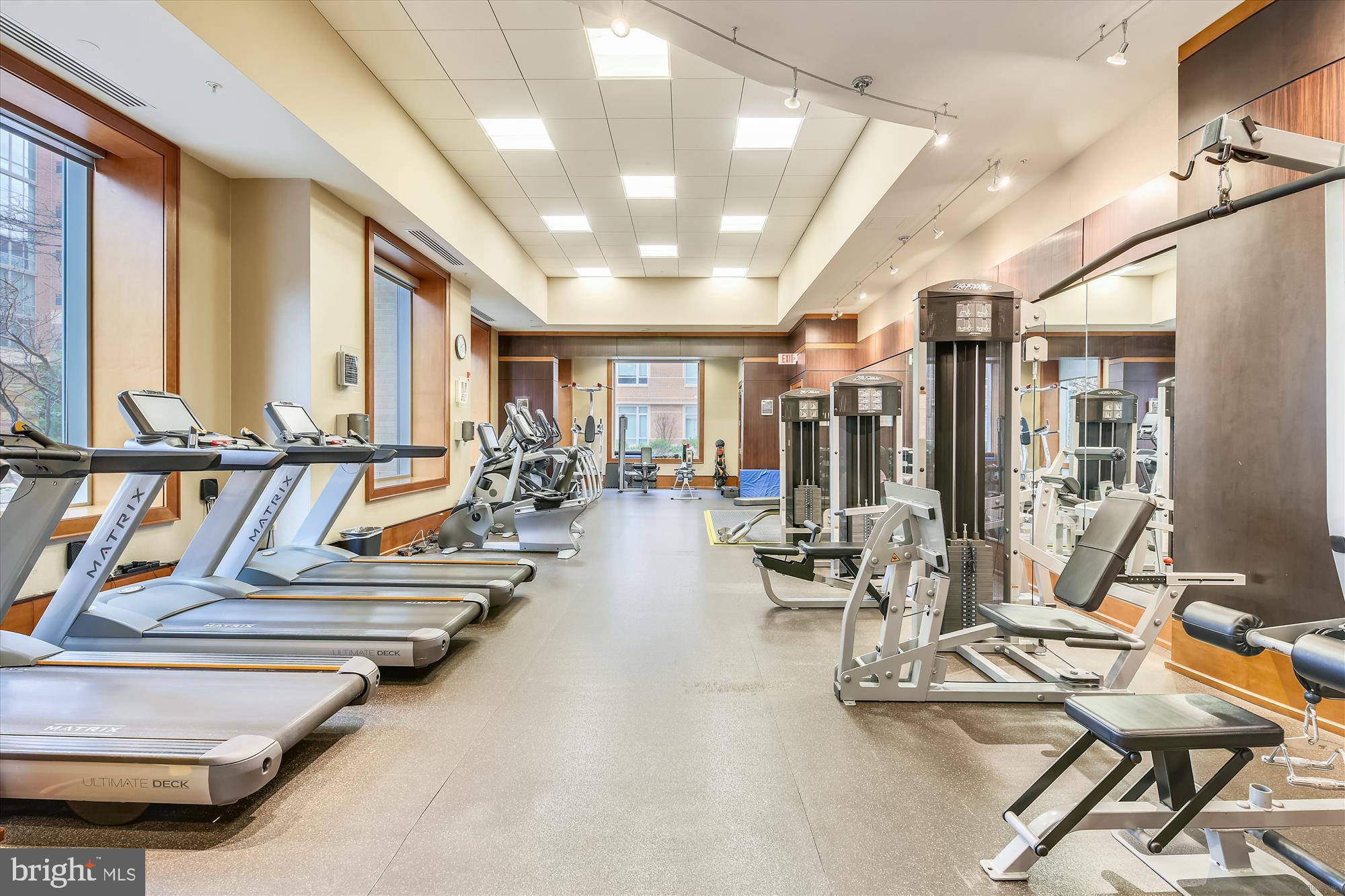 MIDTOWN AT RESTON TOWN CENTER - Residential