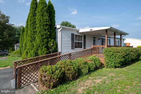 Photo for 202 SUNNINGDALE COURT N