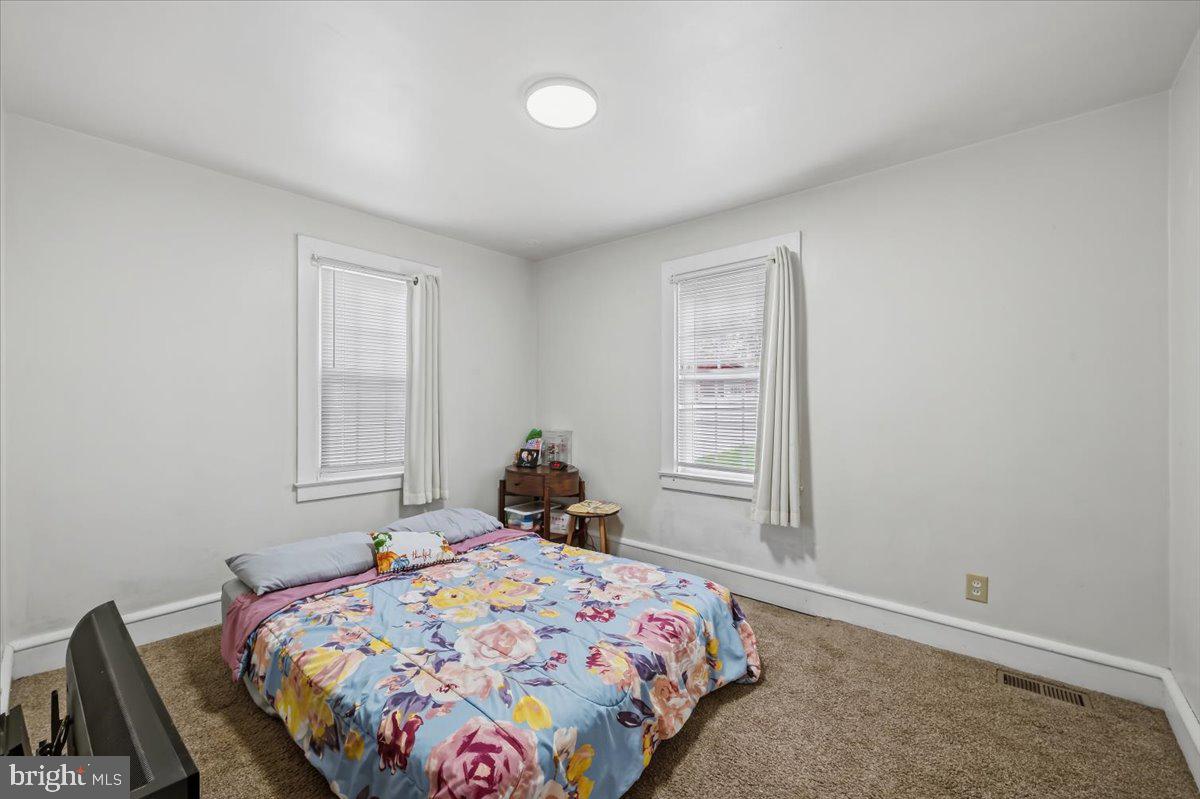 KUTZTOWN - Residential