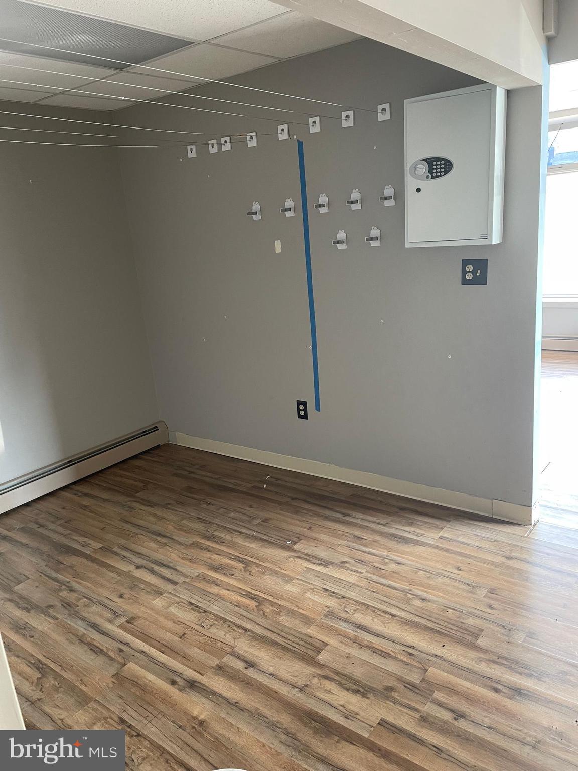 737 WEST CHESTER PIKE 2