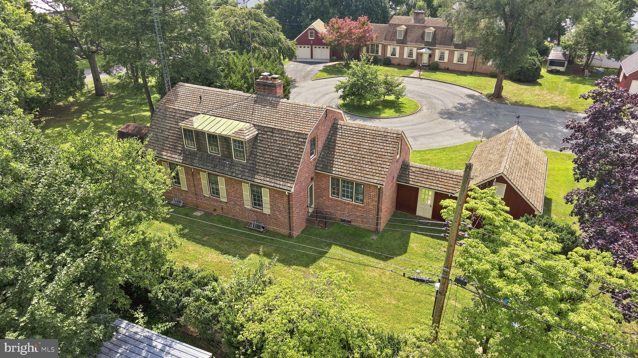 6 ACADEMY COURT