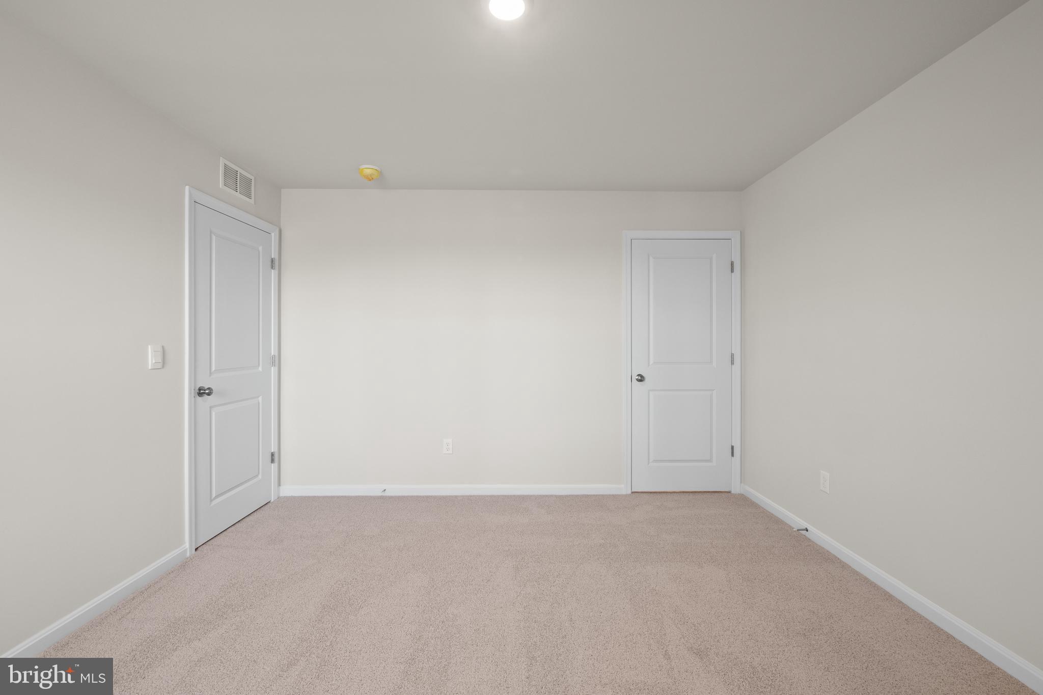 TOLLHOUSE WOODS - Residential