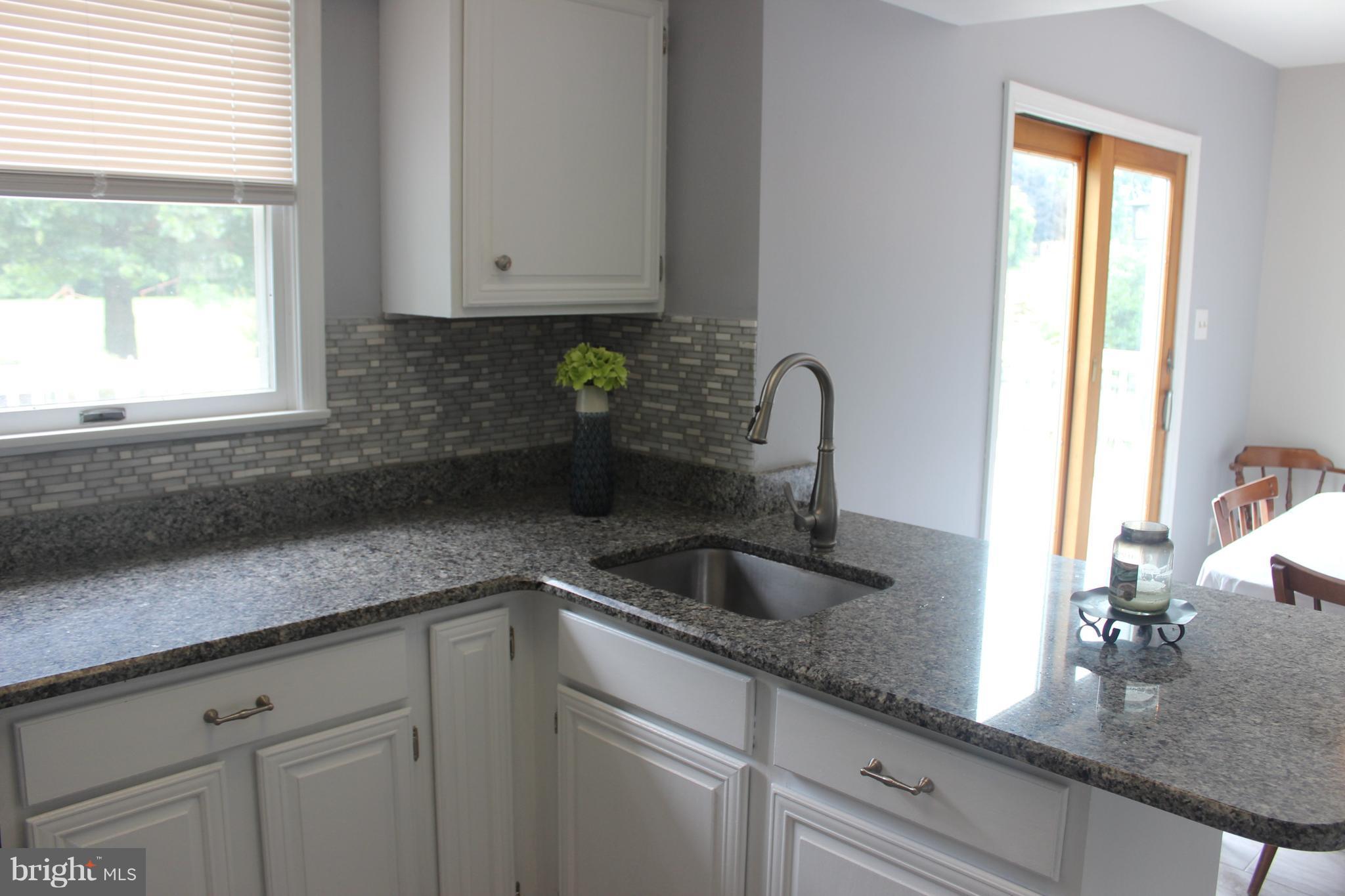 MAJORS CHOICE - Residential