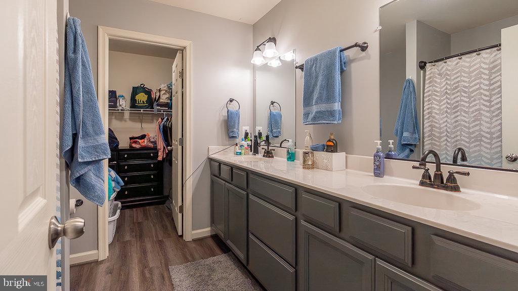 FAIRVIEW - Residential