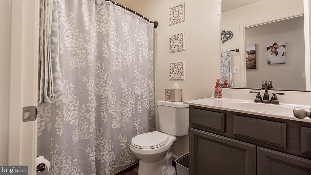 FAIRVIEW - Residential