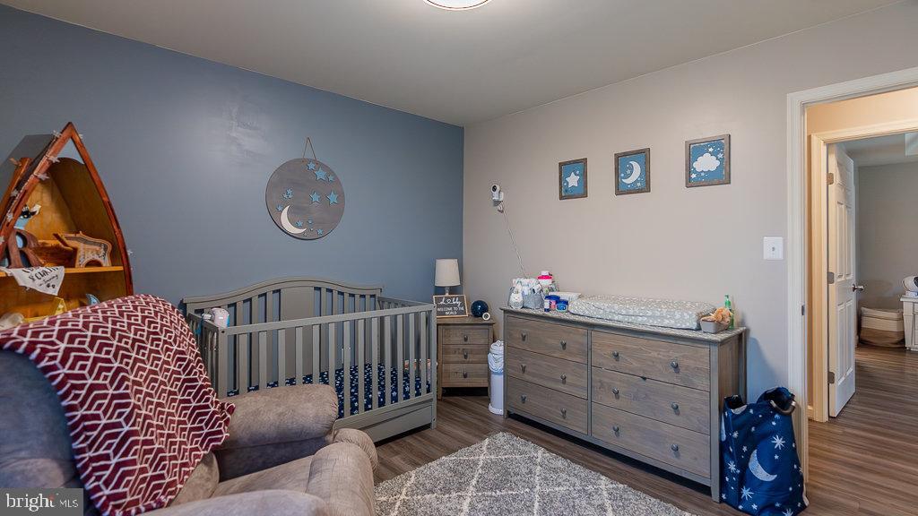 FAIRVIEW - Residential