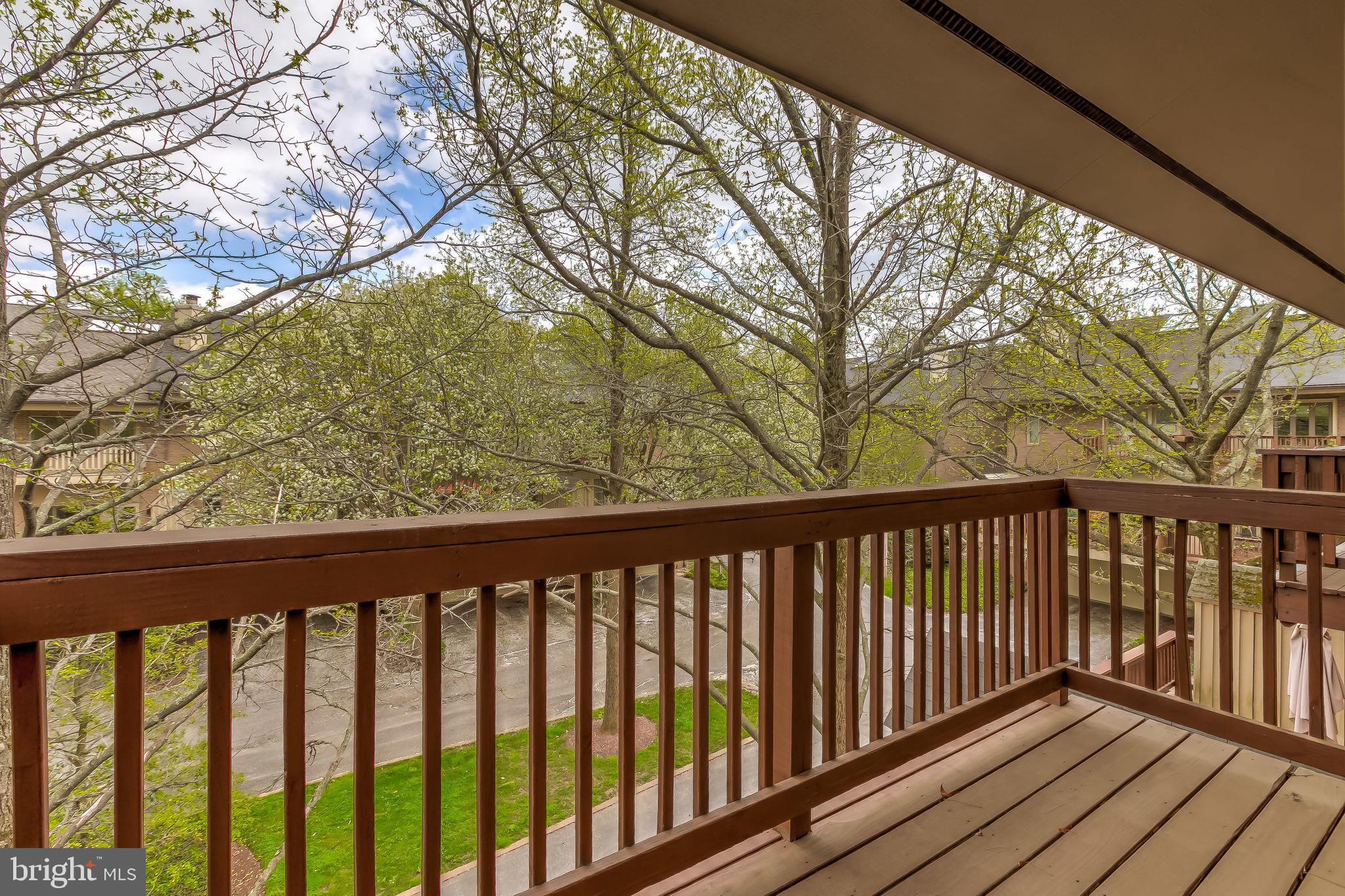 NORTH ROLAND PARK - Residential