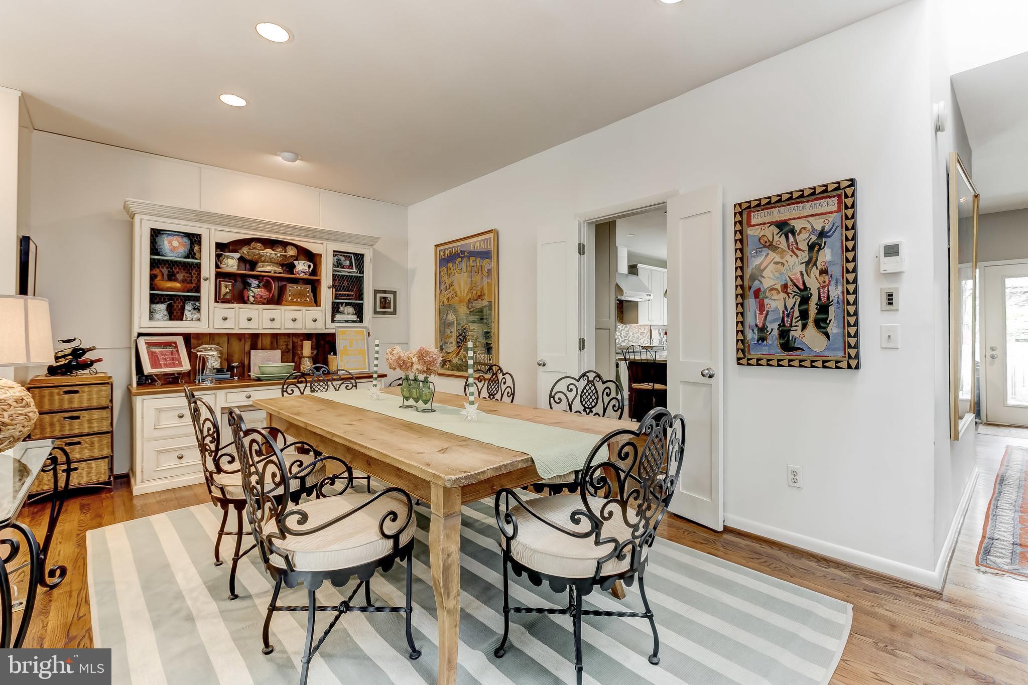 NORTH ROLAND PARK - Residential