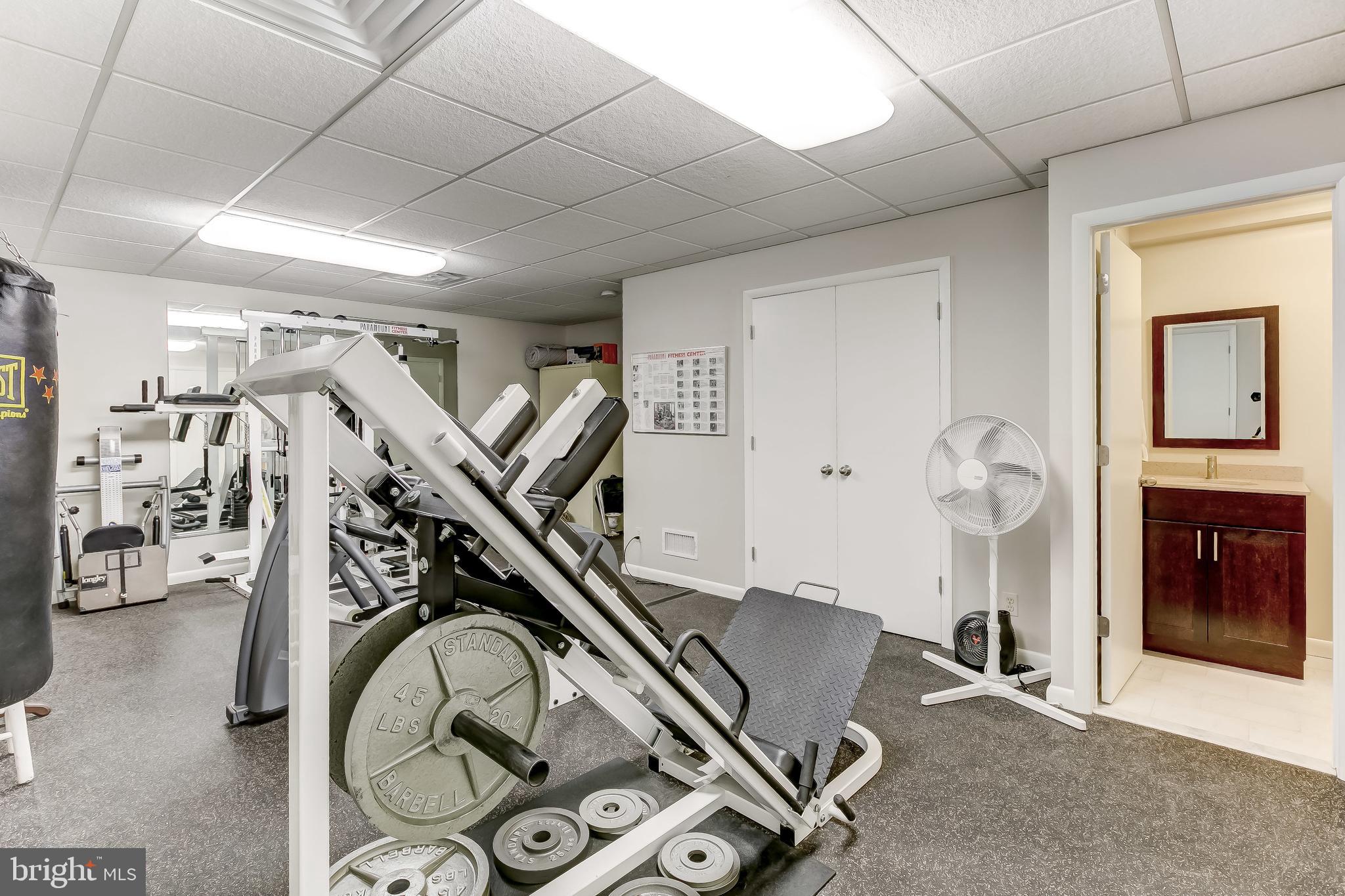 NORTH ROLAND PARK - Residential