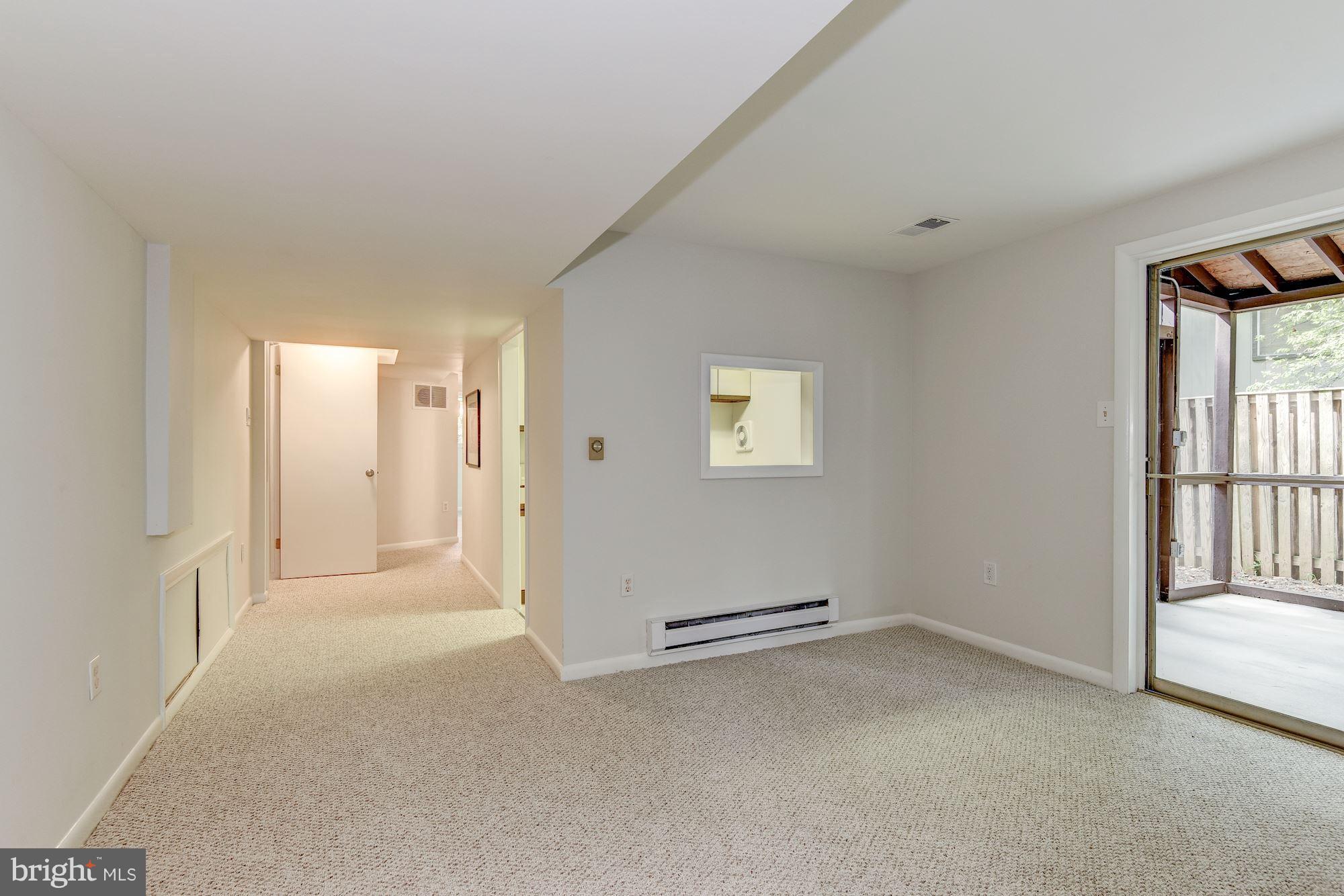 LAKE BRADDOCK - Residential