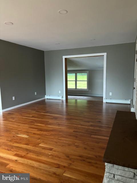 MOUNTAIN LAKE PARK - Residential