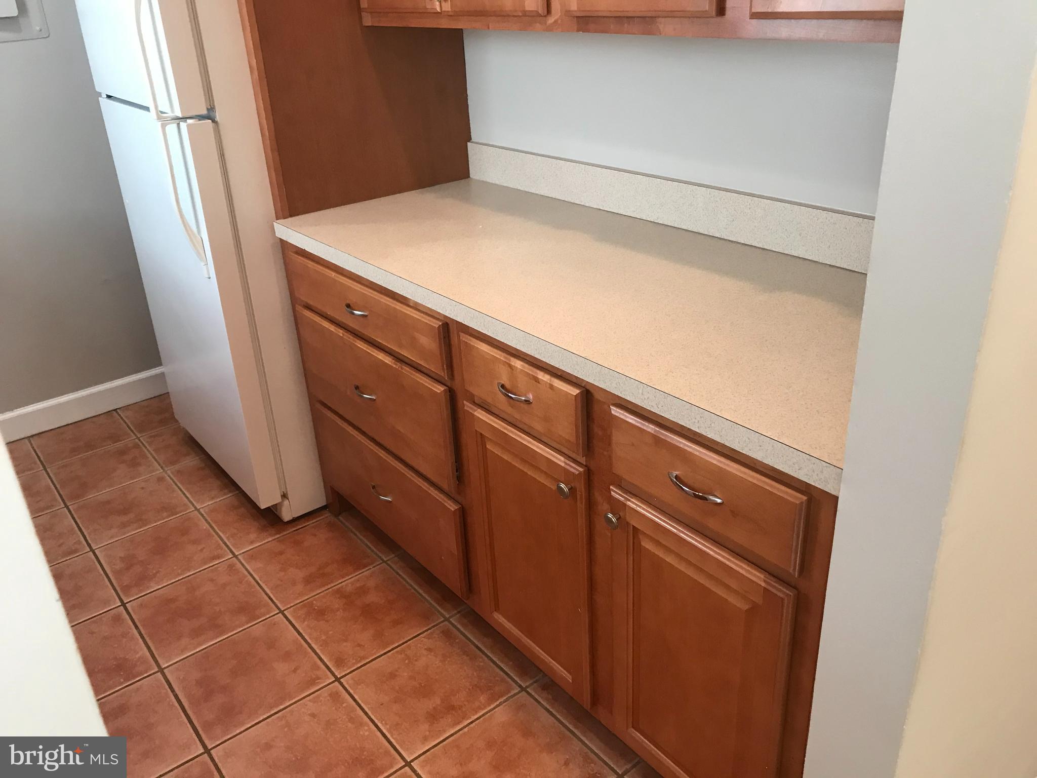 FAIRLINGTON MEADOWS - Residential Lease