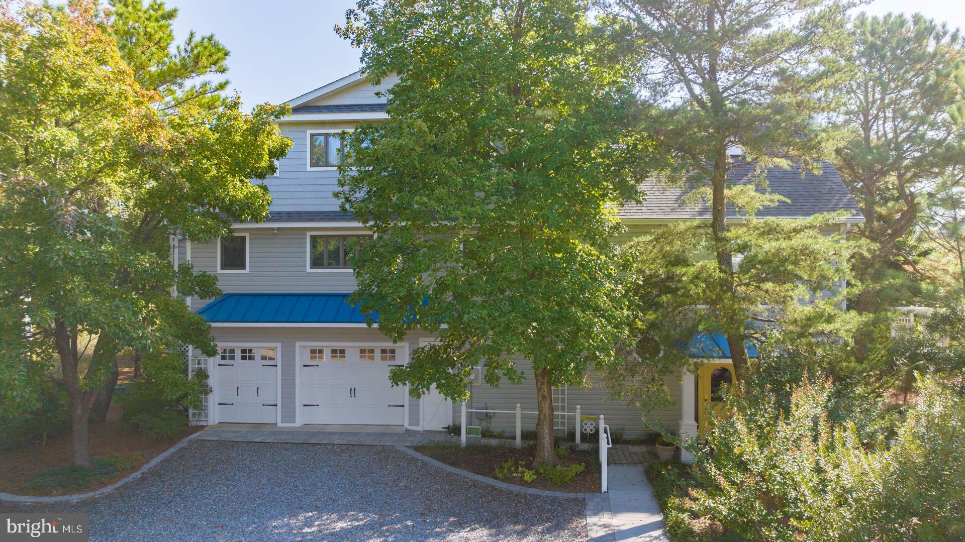 BAYBERRY DUNES - Residential