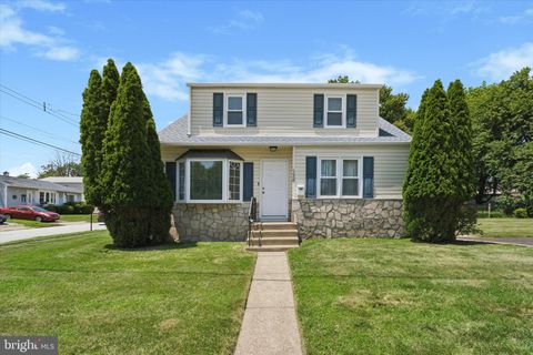 1558 LUKENS AVENUE ABINGTON PA 19001