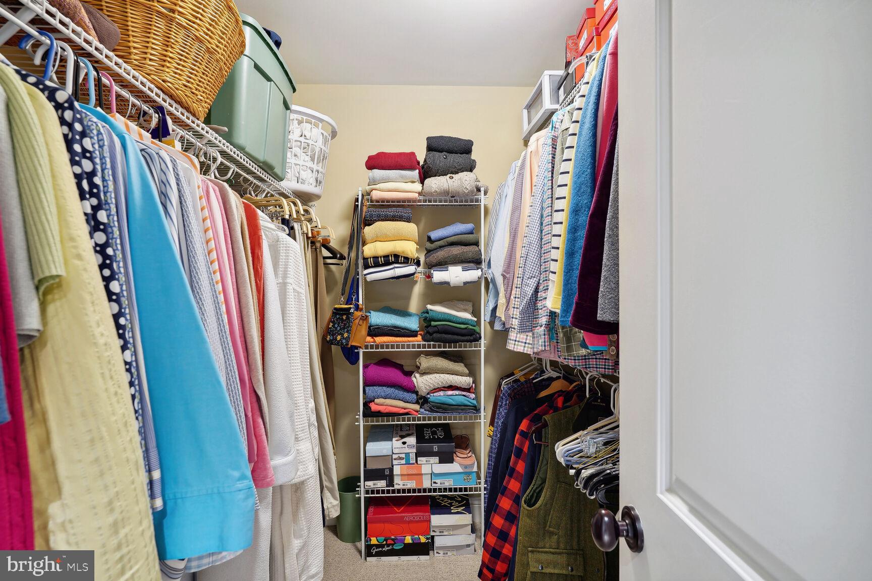 WOODSIDE - Residential