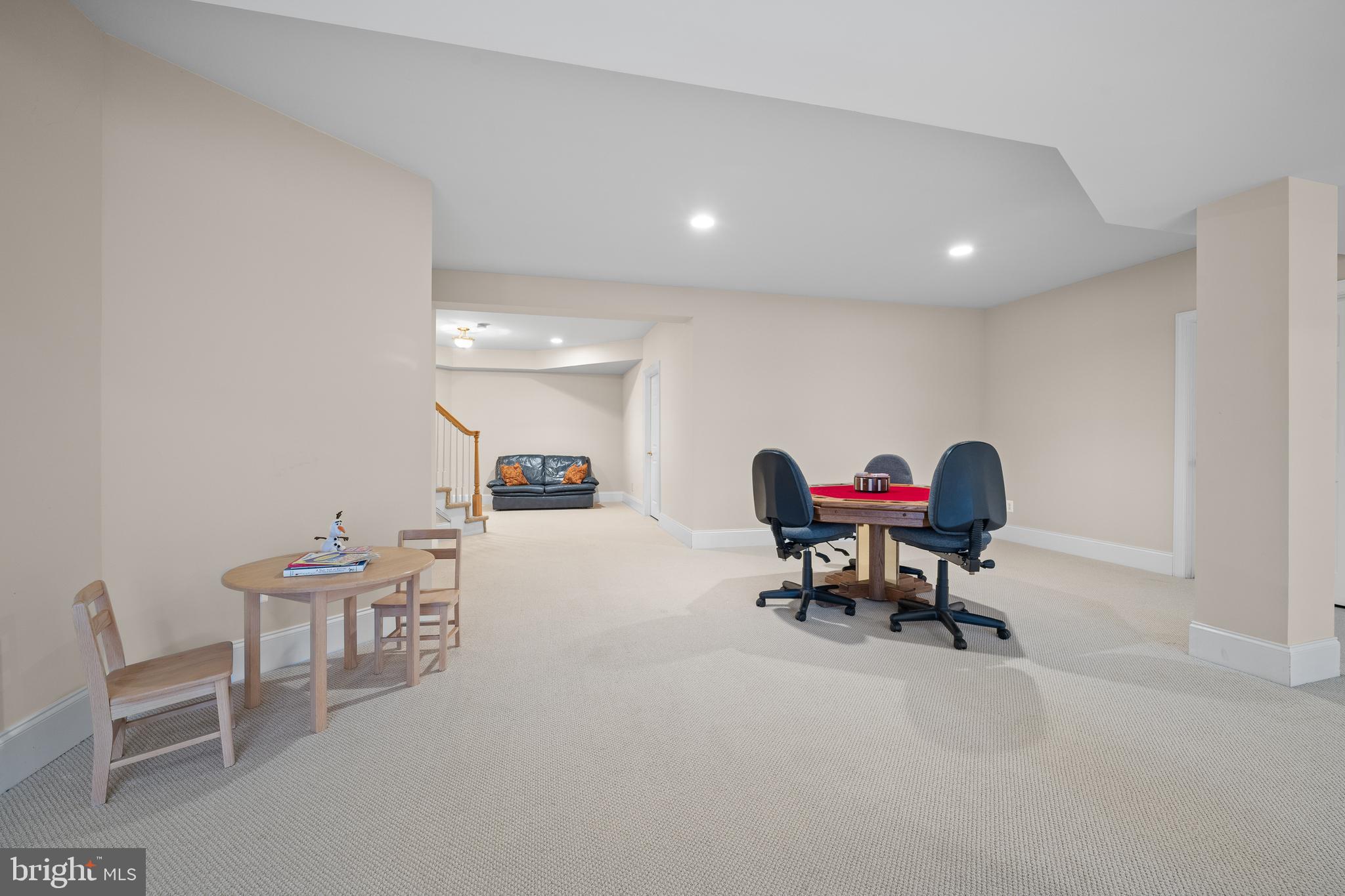 NORTHWOOD - Residential