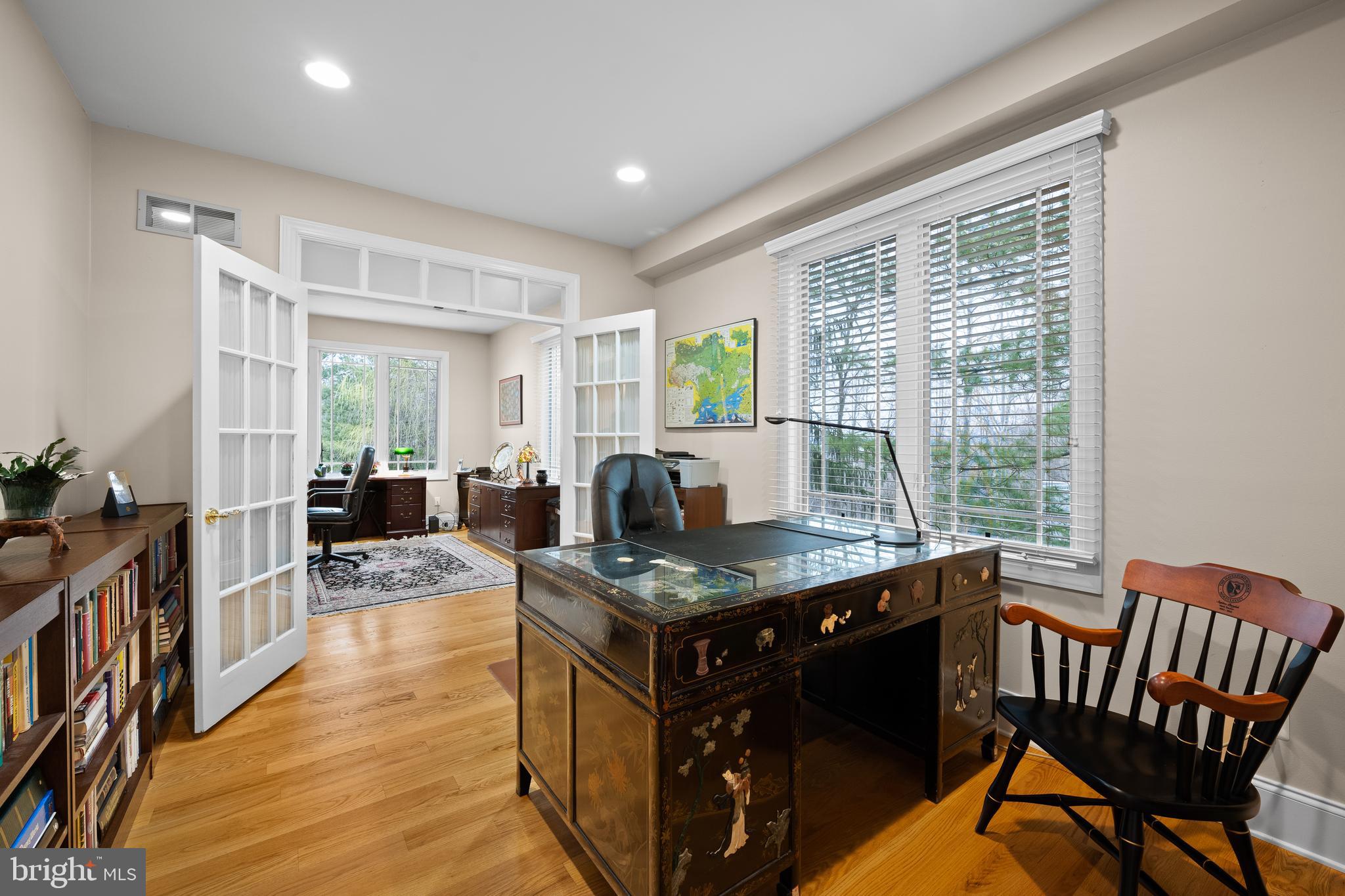 NORTHWOOD - Residential