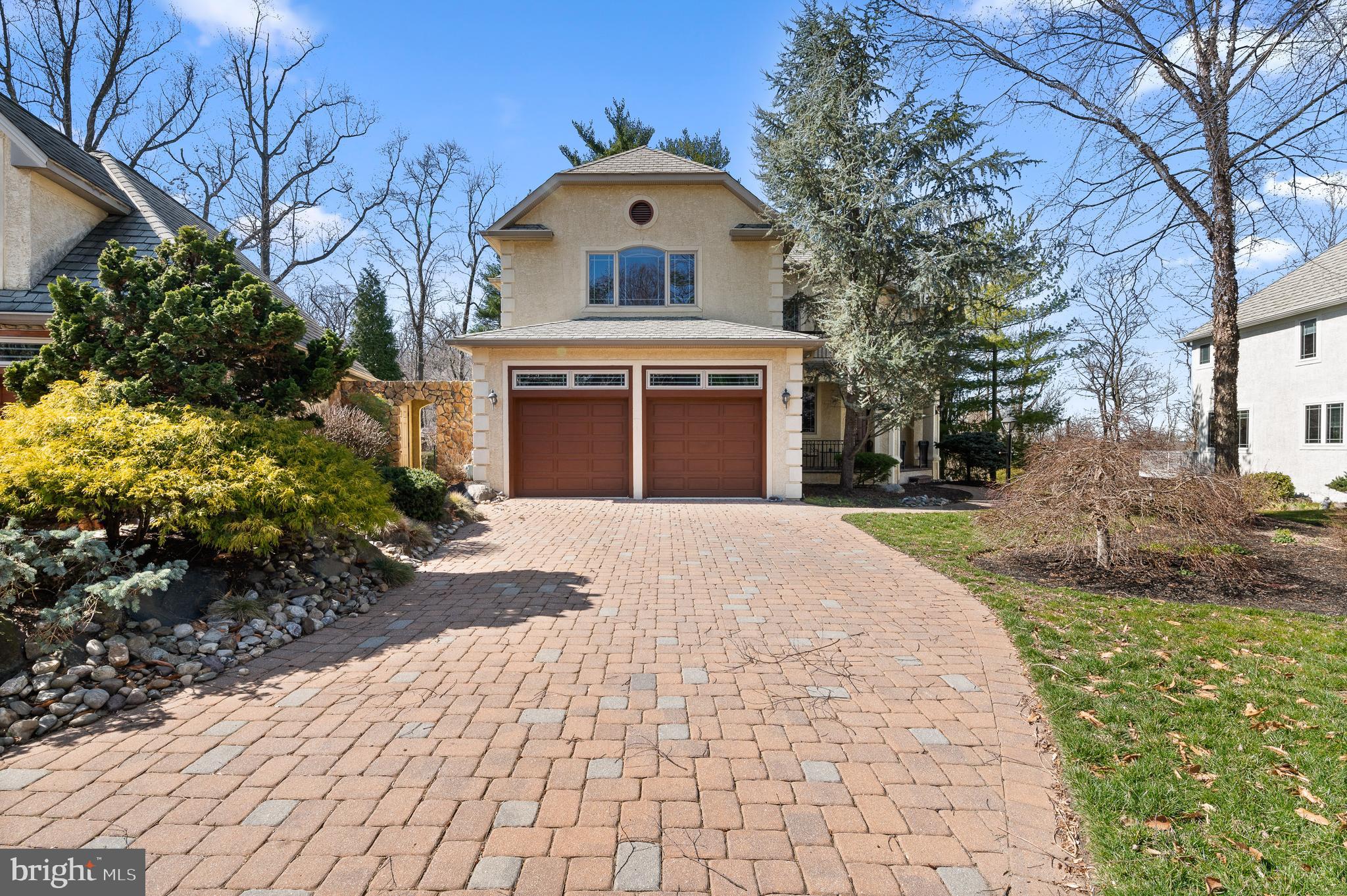 NORTHWOOD - Residential