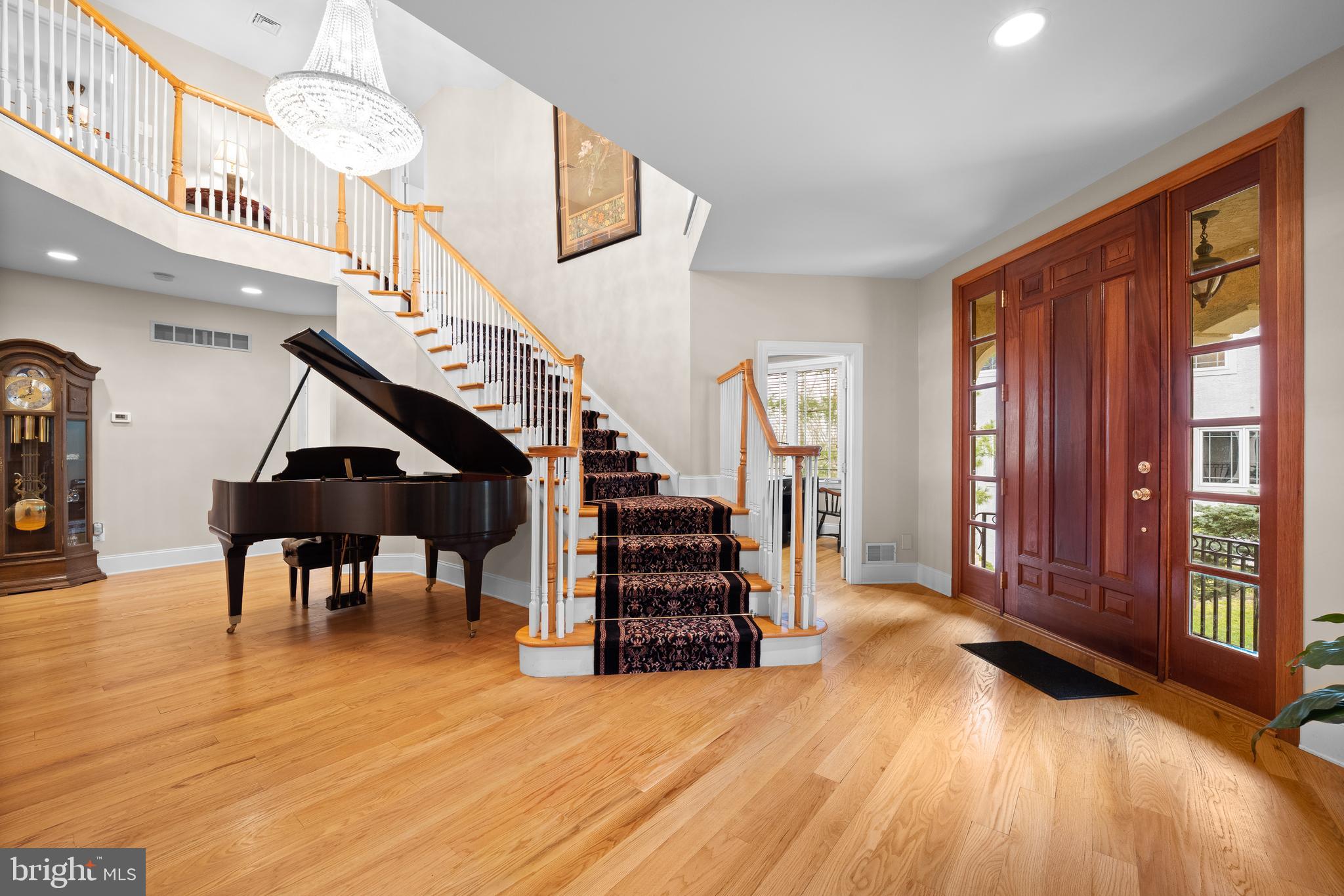 NORTHWOOD - Residential