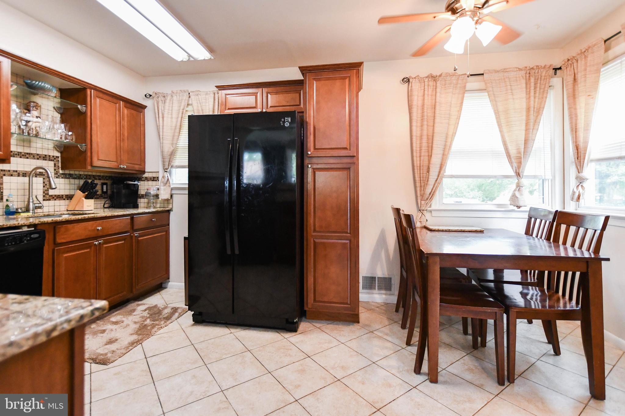 NEW CARROLLTON - Residential