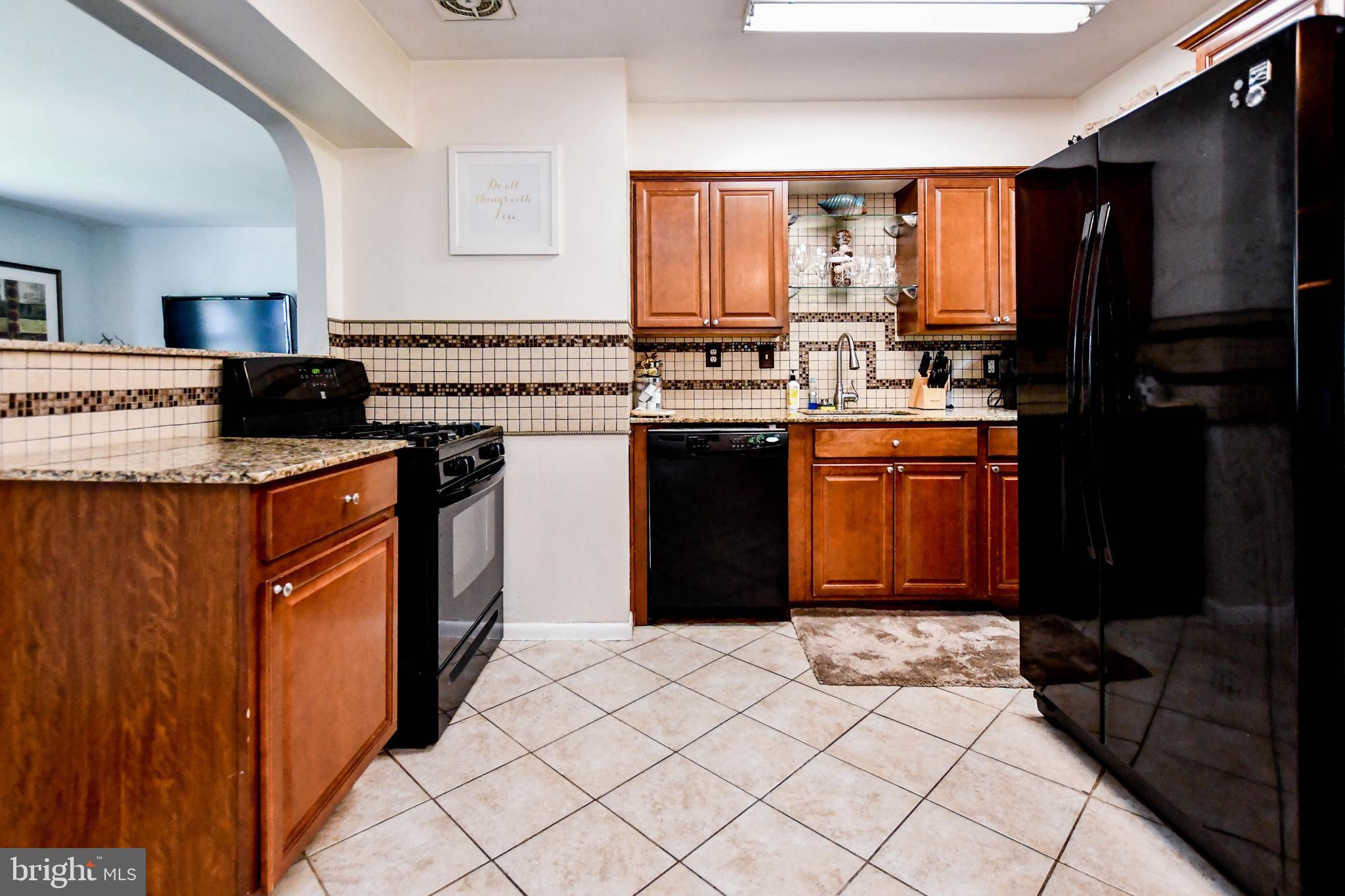 NEW CARROLLTON - Residential