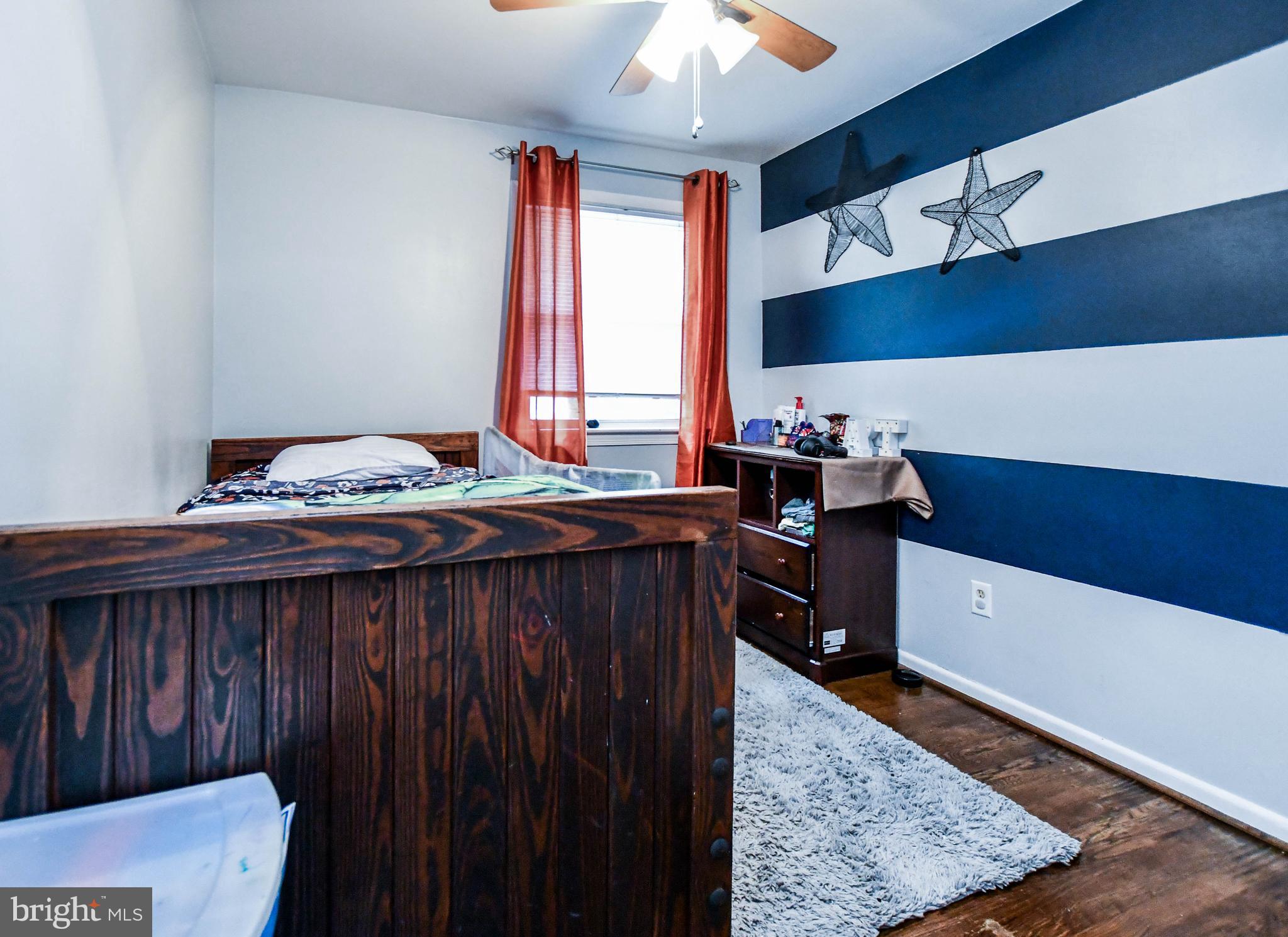 NEW CARROLLTON - Residential