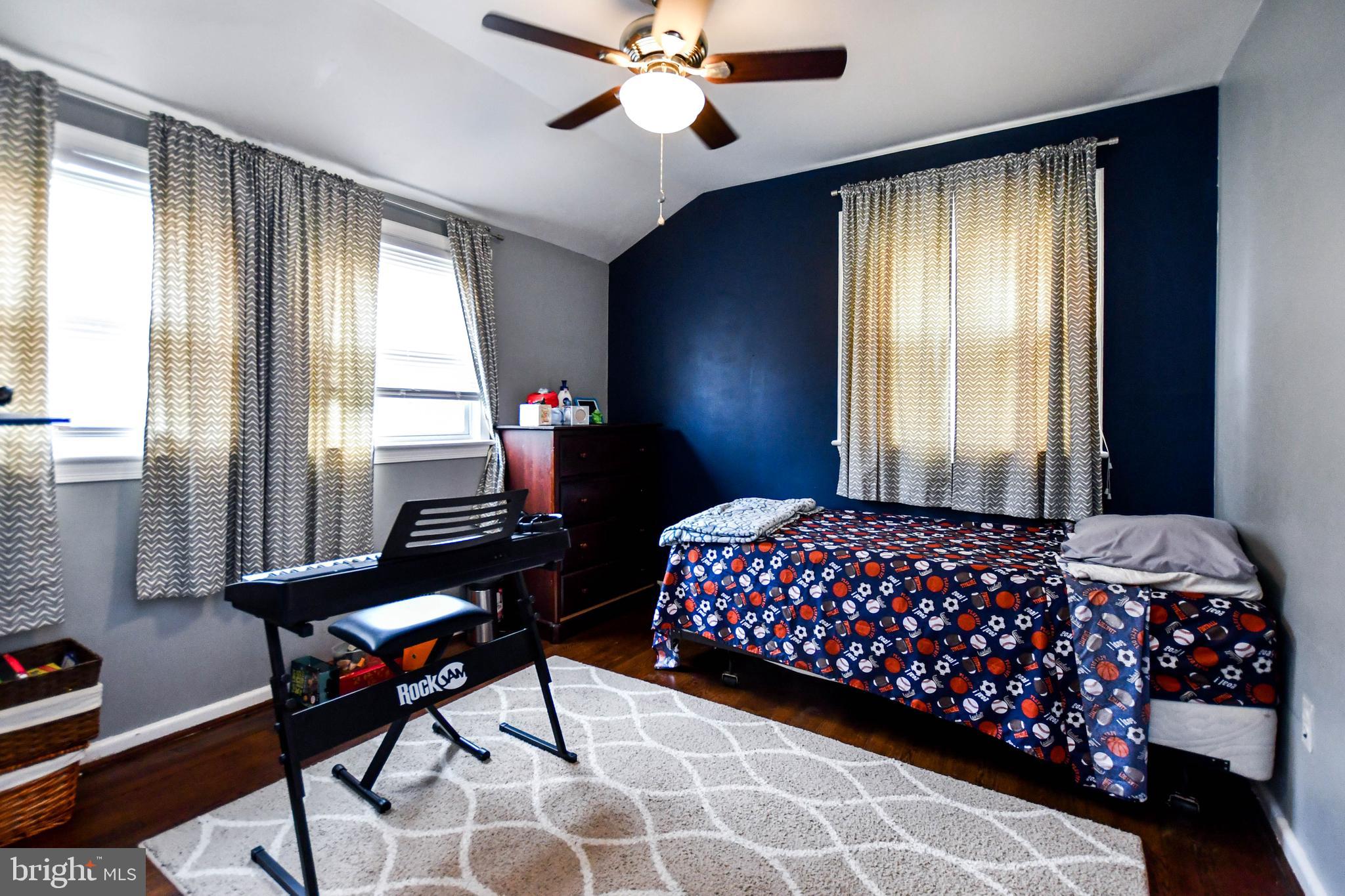 NEW CARROLLTON - Residential