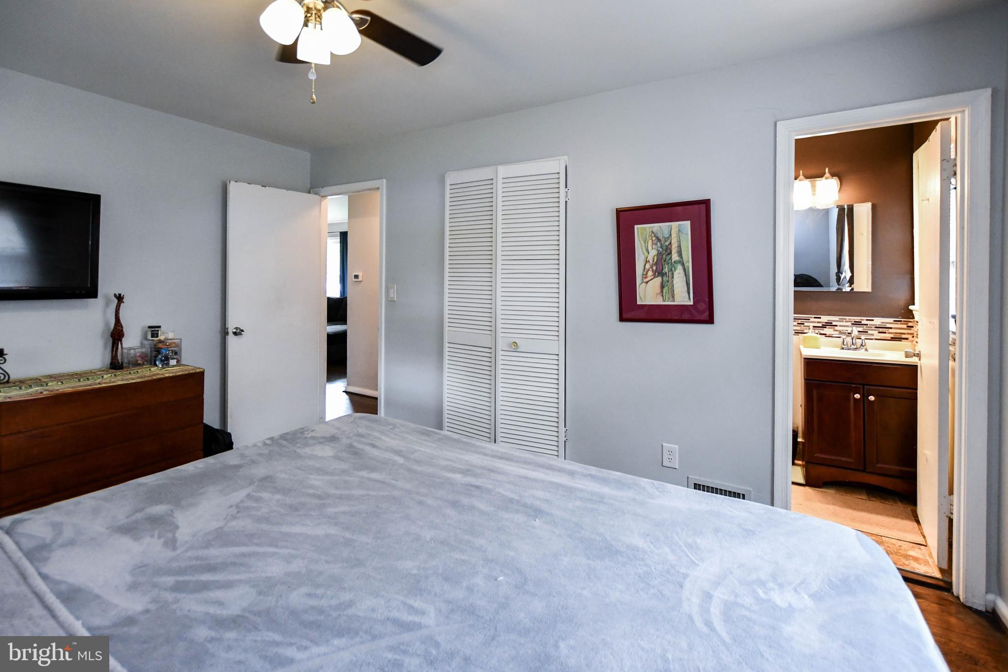 NEW CARROLLTON - Residential