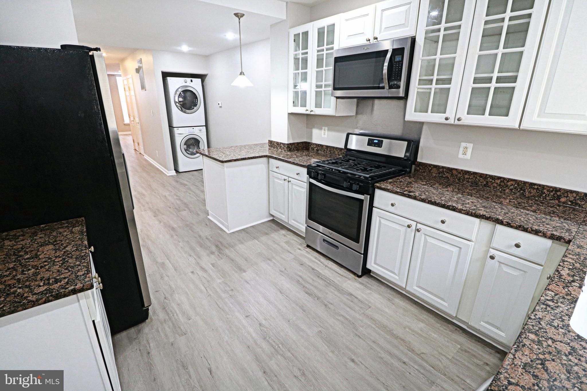 WASHINGTON VILLAGE - Residential