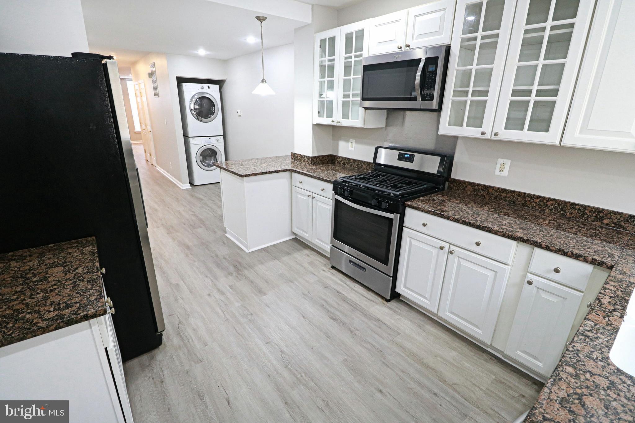 WASHINGTON VILLAGE - Residential