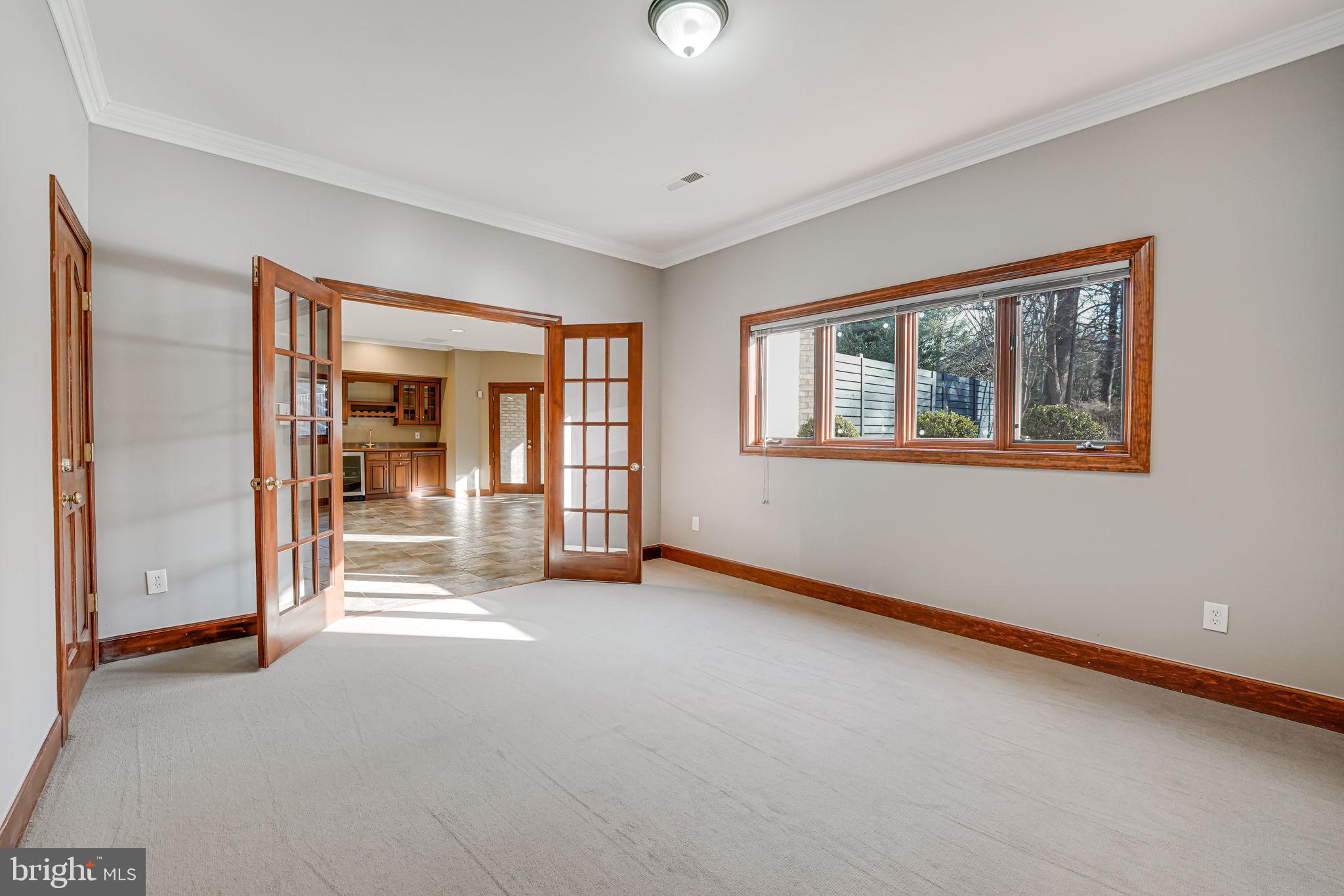 RAVENWOOD - Residential