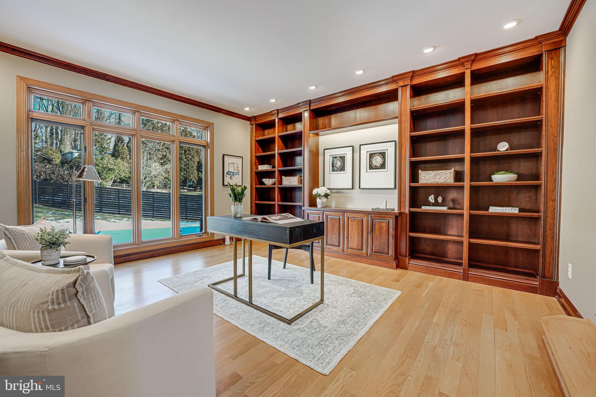 RAVENWOOD - Residential