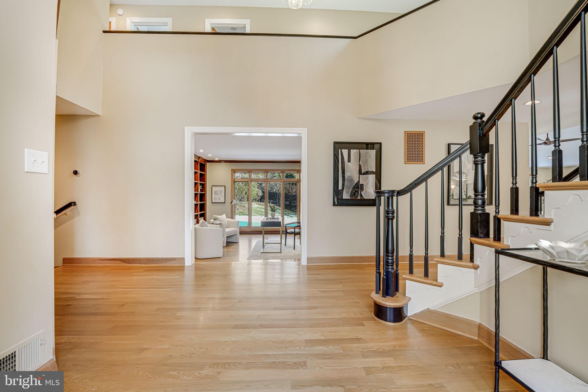 RAVENWOOD - Residential