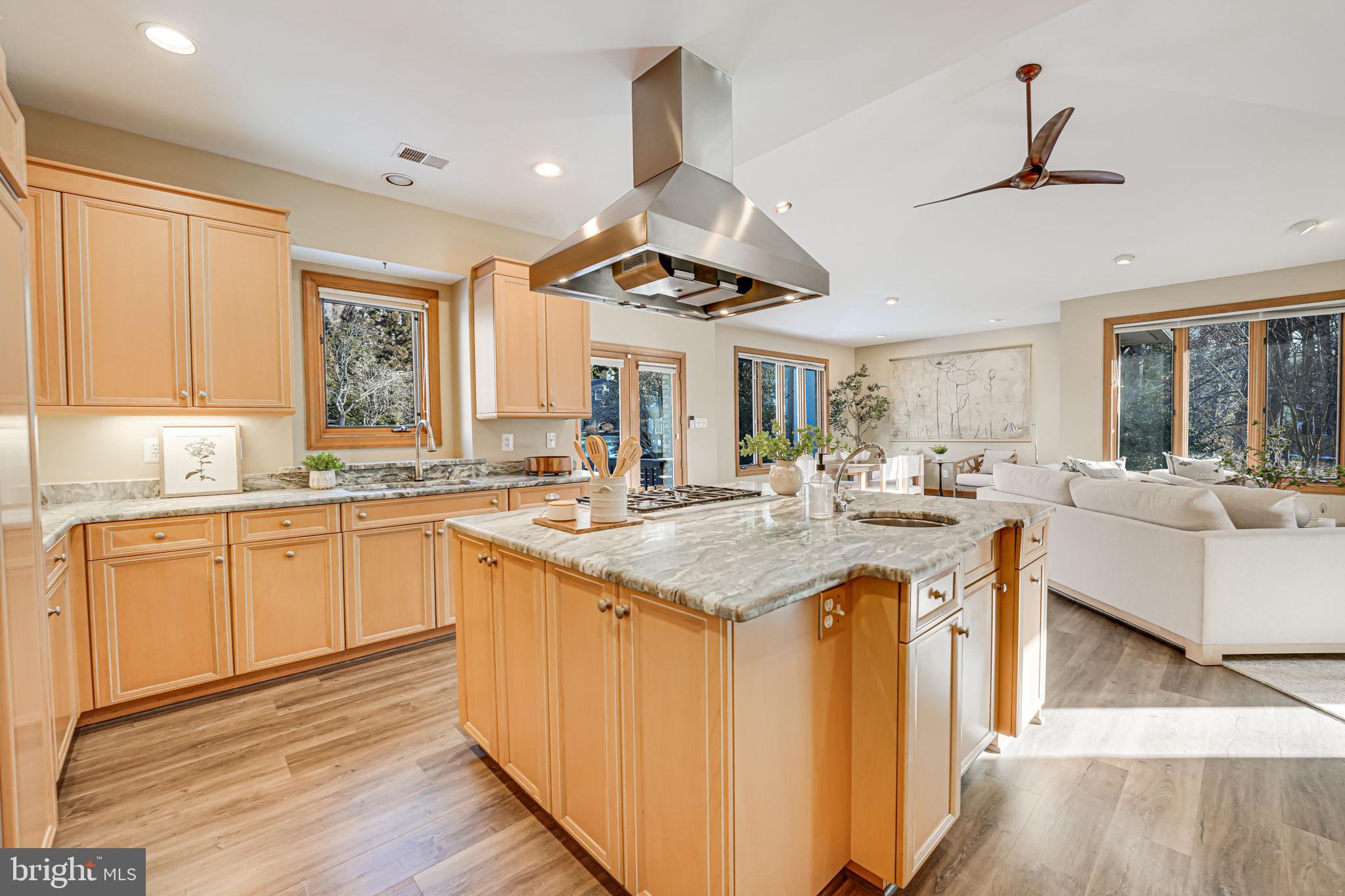 RAVENWOOD - Residential