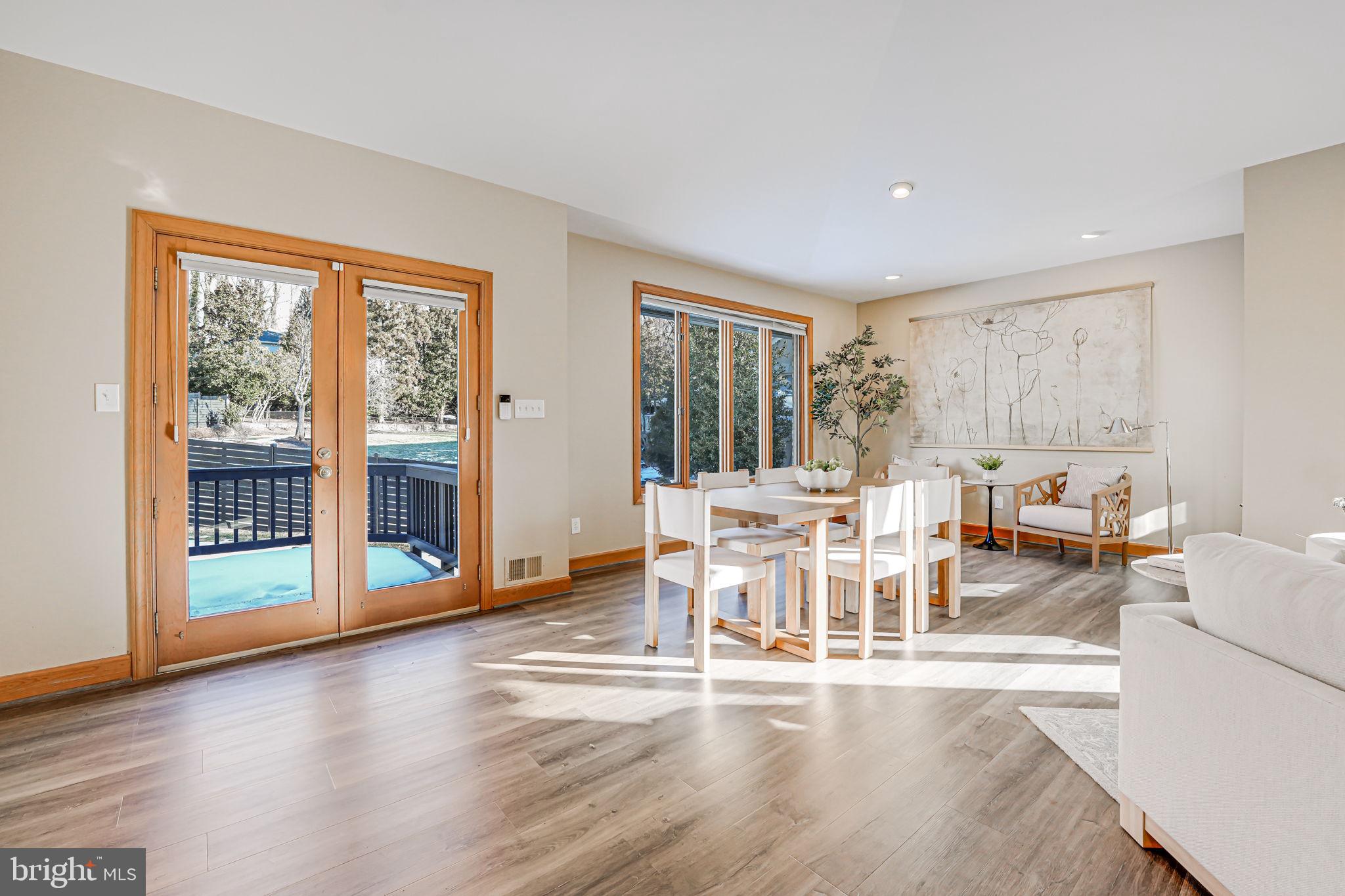 RAVENWOOD - Residential