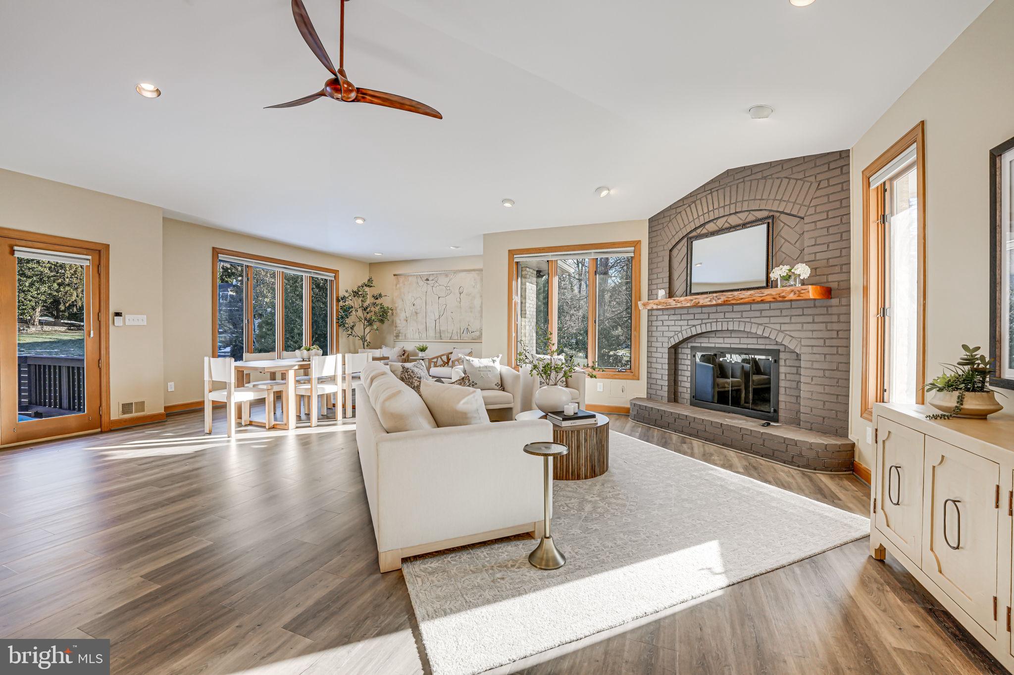 RAVENWOOD - Residential