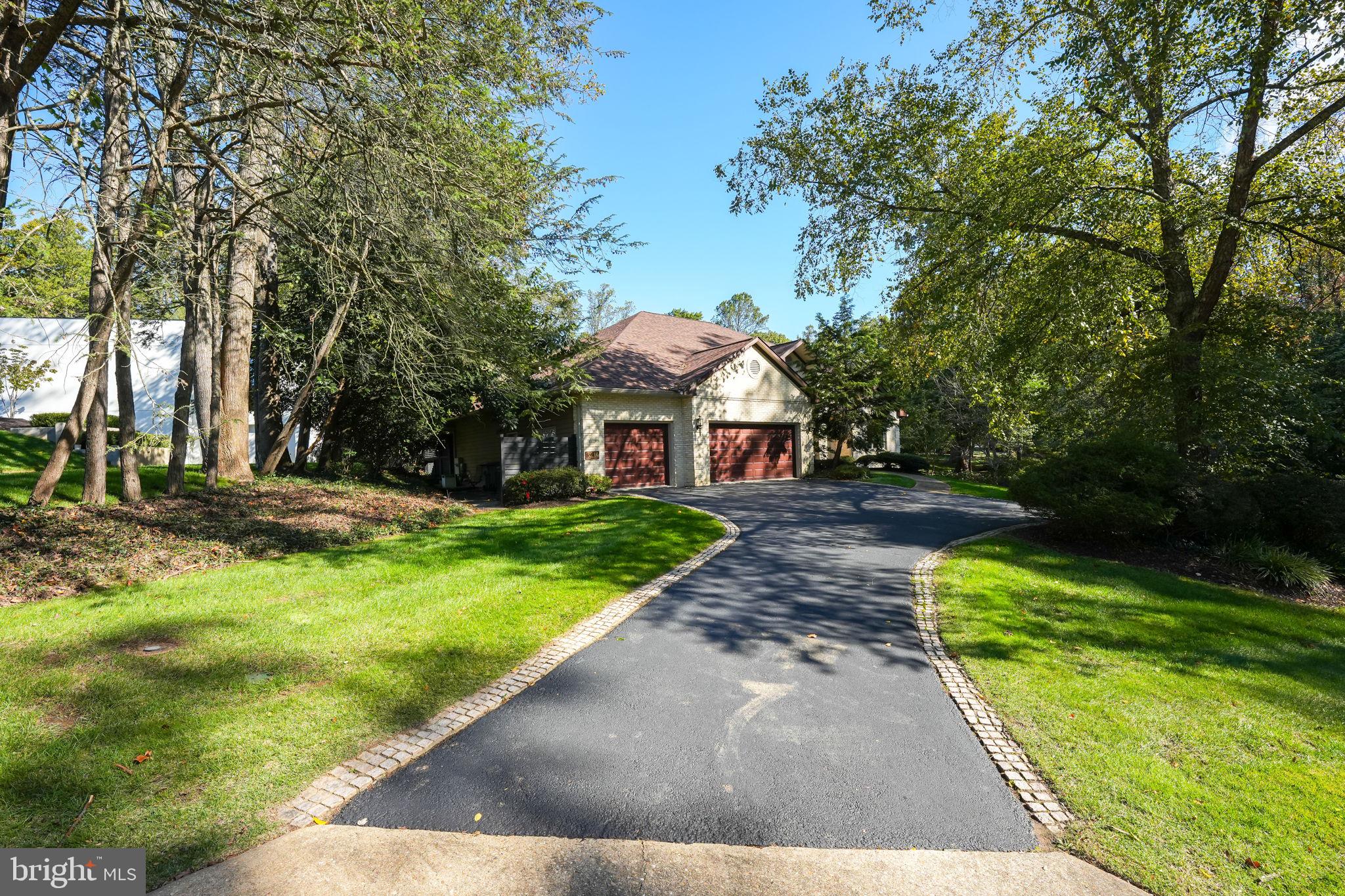 RAVENWOOD - Residential